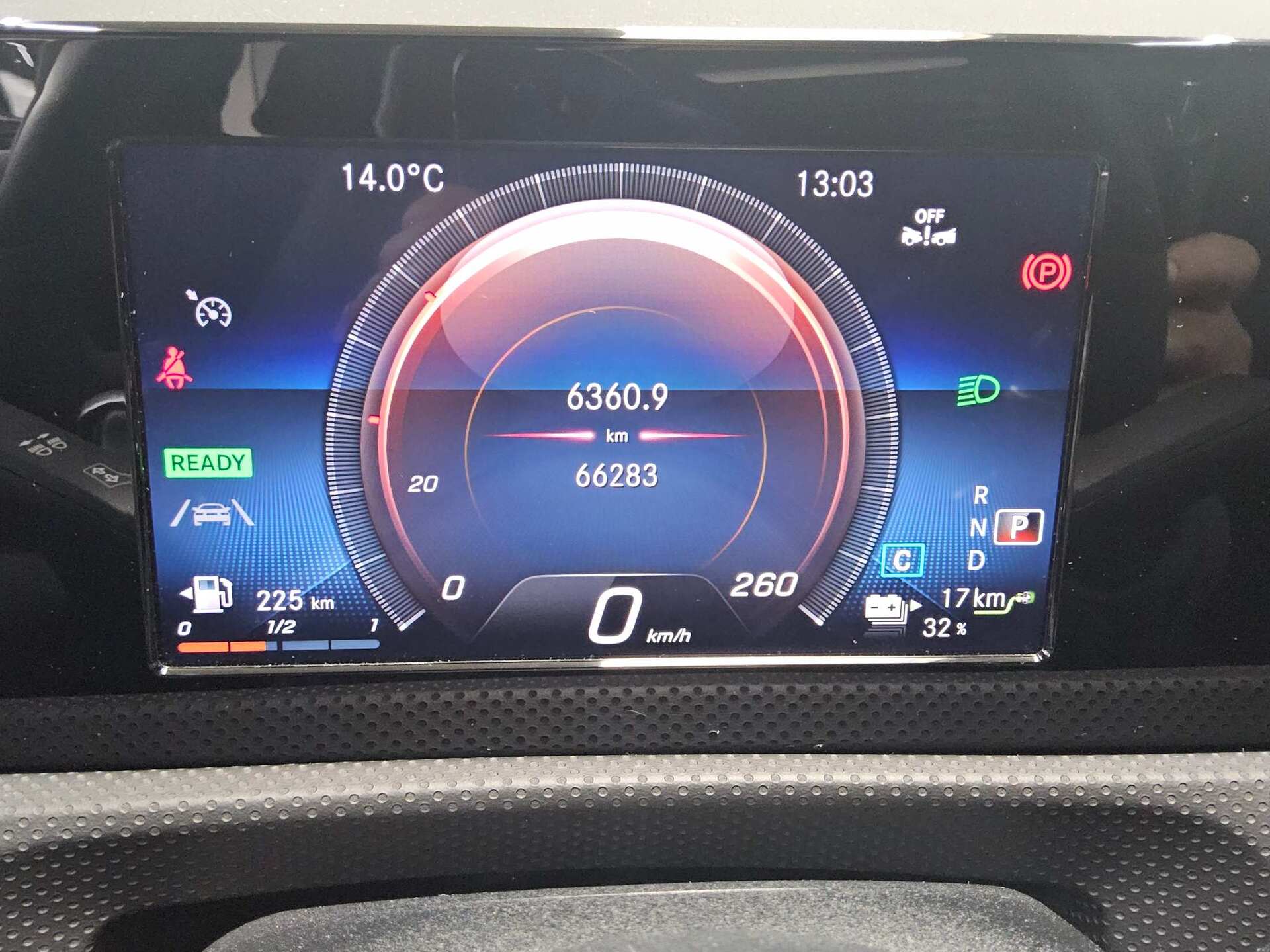 Mercedes-Benz CLA 250 e AMG-Line Navi LED Burmester RfK 8