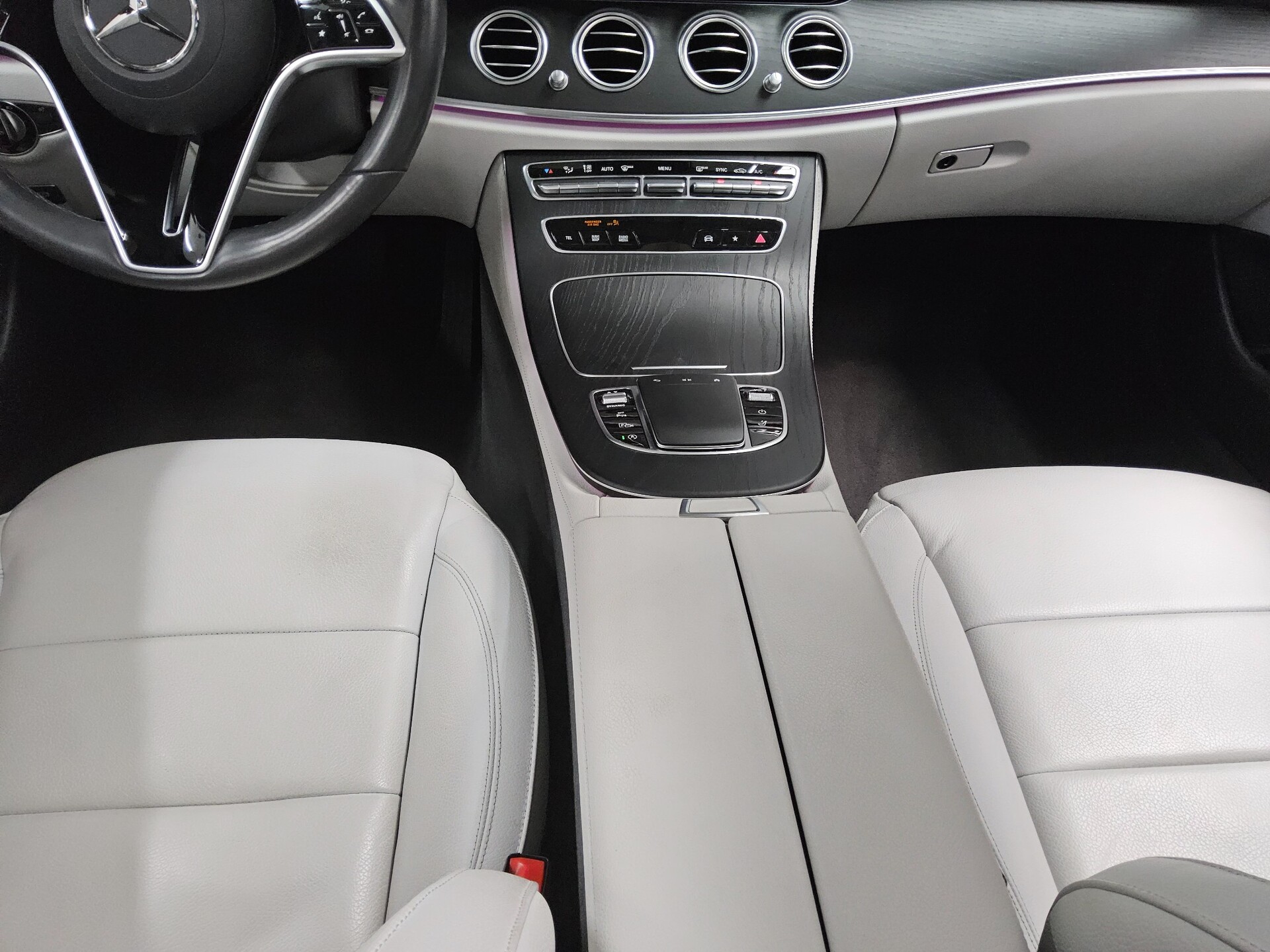 Mercedes-Benz E 200 T Avantgarde Nav Widescreen Pano Burmester 6