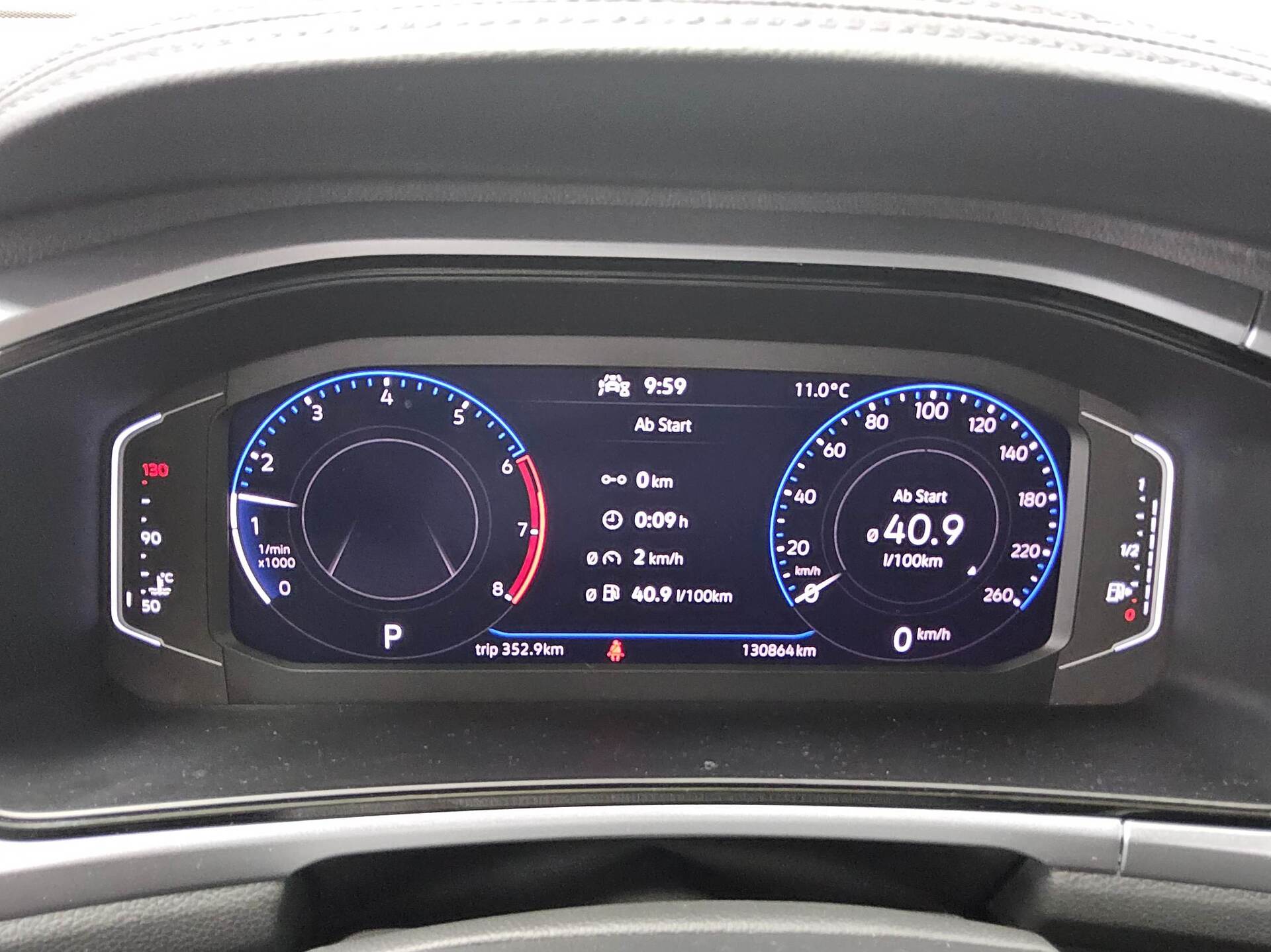 Volkswagen T-Roc 1.5 TSI Life AHK ACC StandHzg DC Nav vorr. 8