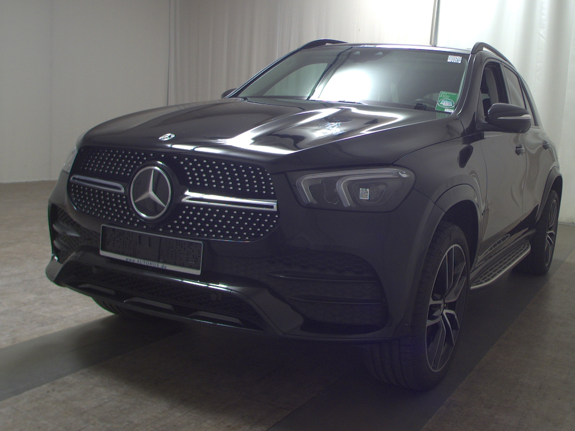 Mercedes-Benz GLE 350 de 4M AMG-Line Leder Navi LED Pano Night 2