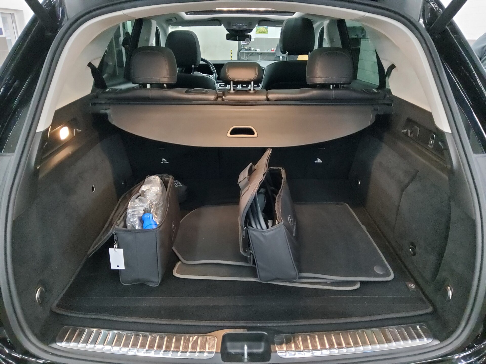 Mercedes-Benz GLE 350 de 4M AMG-Line Leder Navi LED Pano Night 12