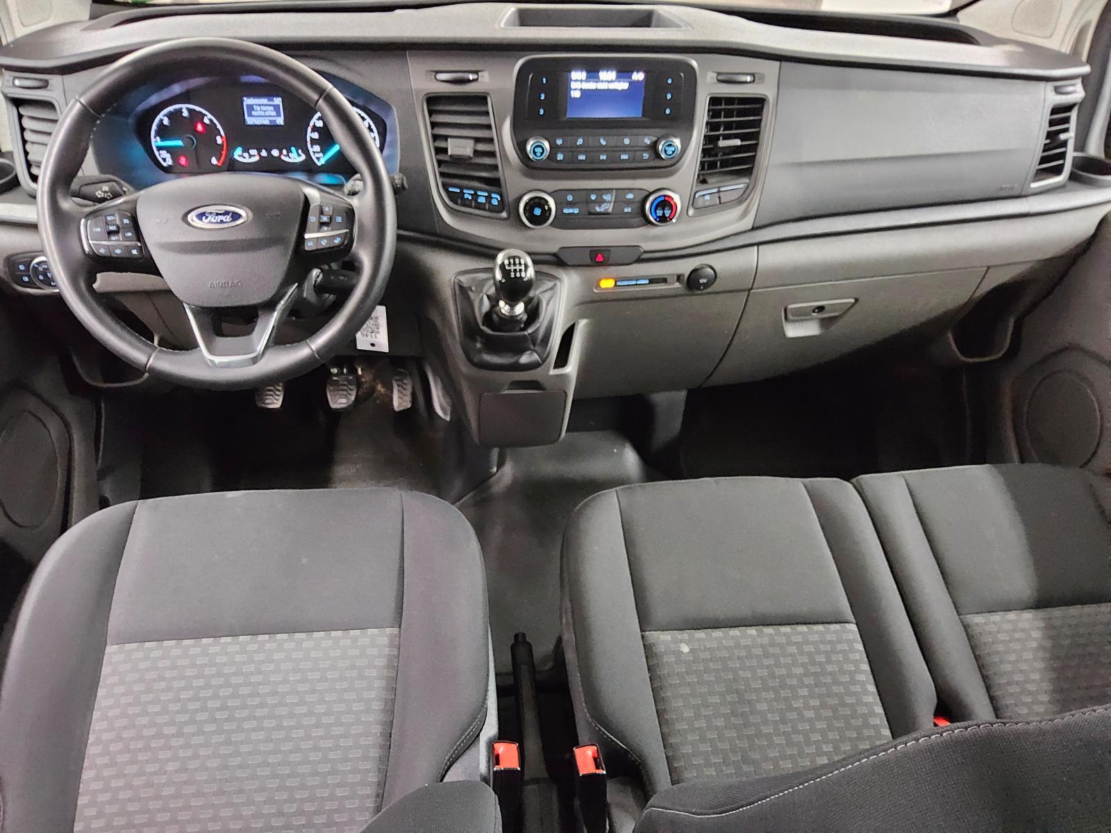 Ford Transit Custom 2.0 EB Trend L2H1 8-Sitze PDC 5