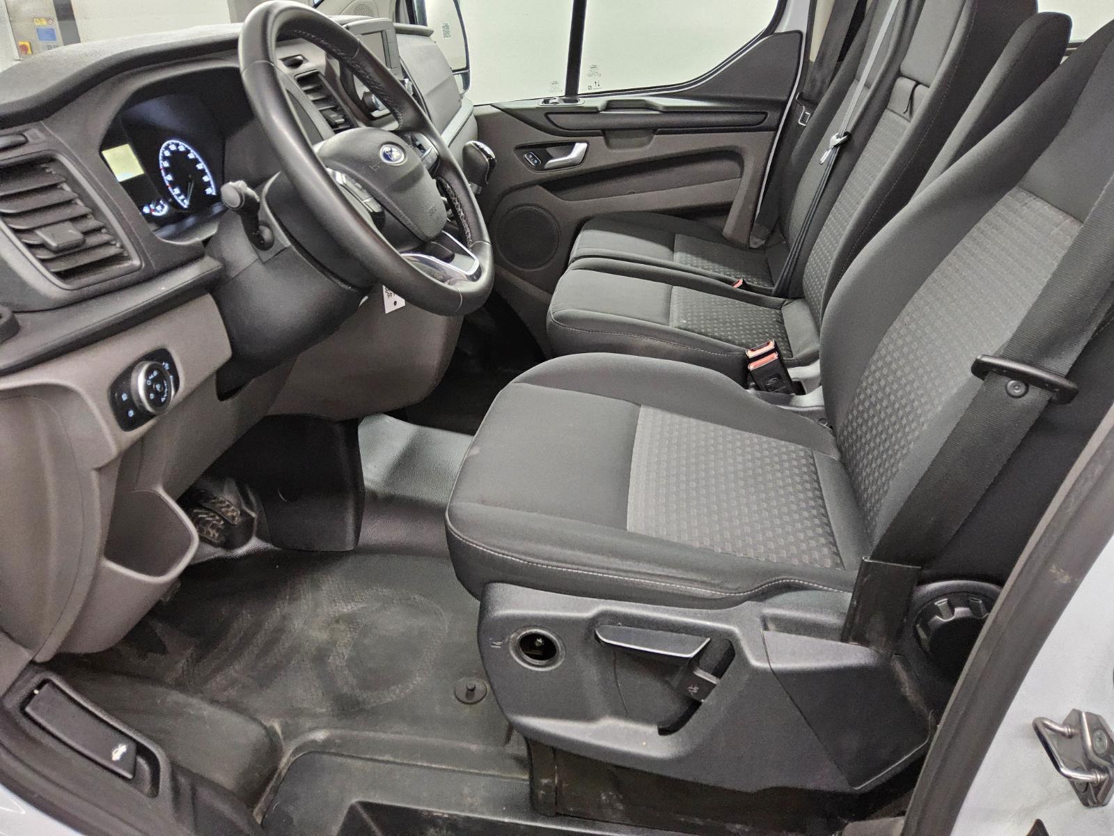 Ford Transit Custom 2.0 EB Trend L2H1 8-Sitze PDC 8