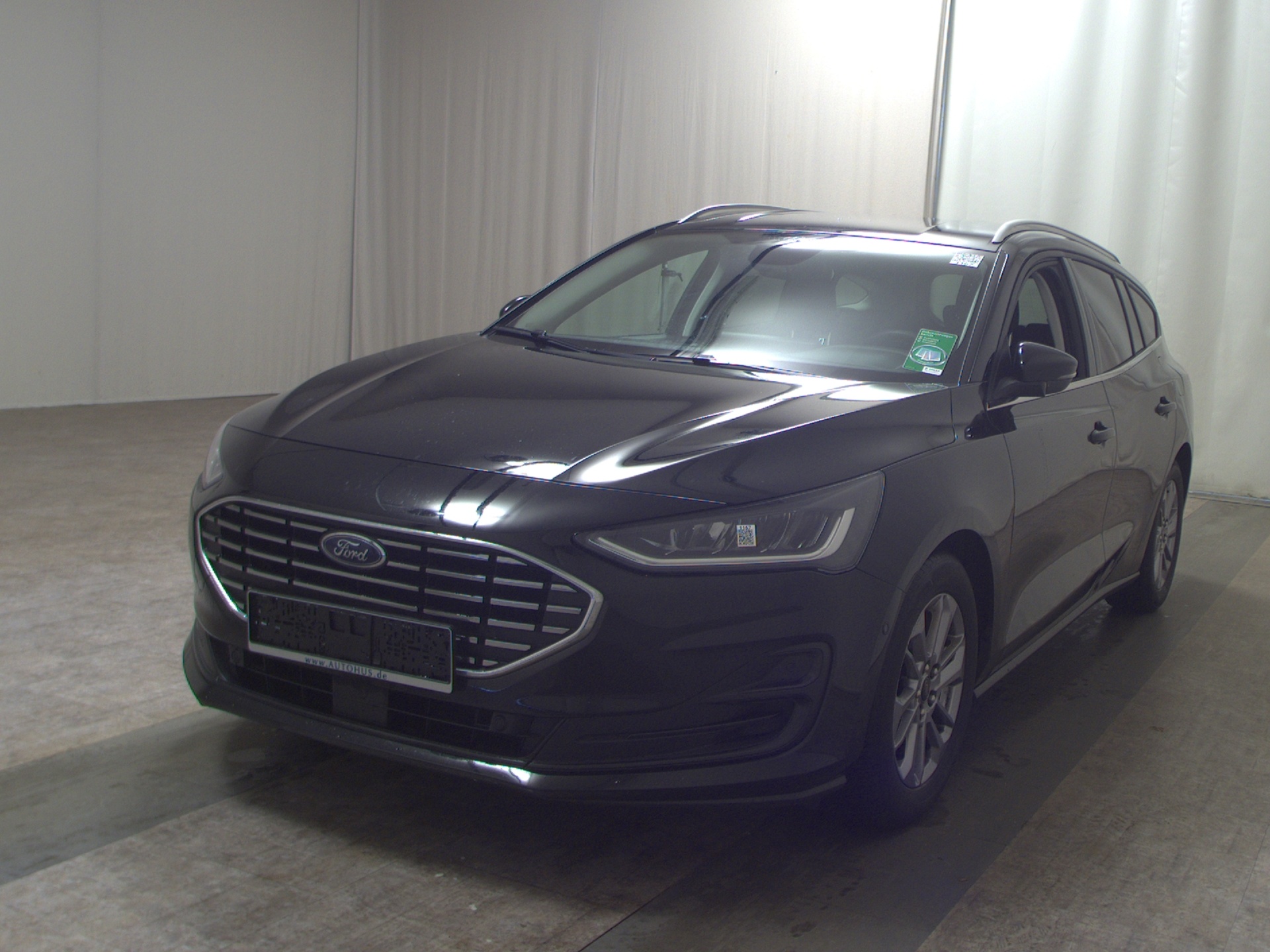 Ford Focus Turnier 1.5 EB Titanium X Navi LED RFK DC 2