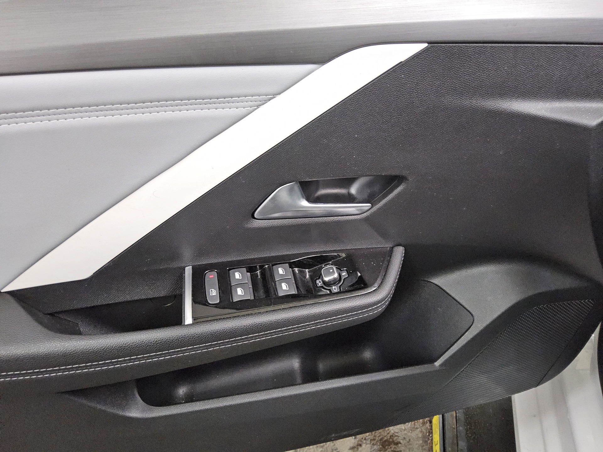 Opel Astra ST 1.5 D Elegance Navi DC LED 10