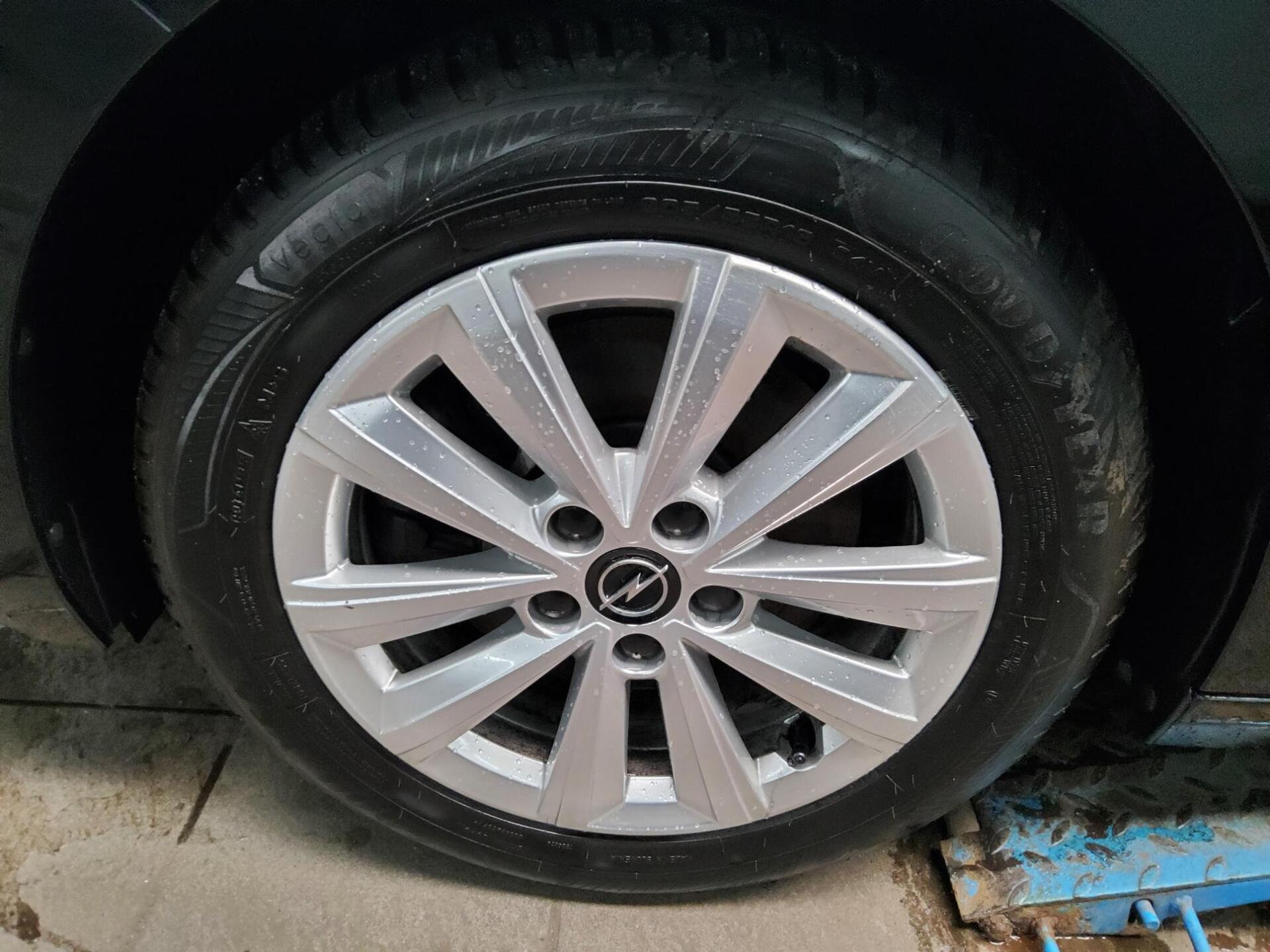 Opel Astra ST 1.2 Turbo Business Elegance Nav LED RFK 11