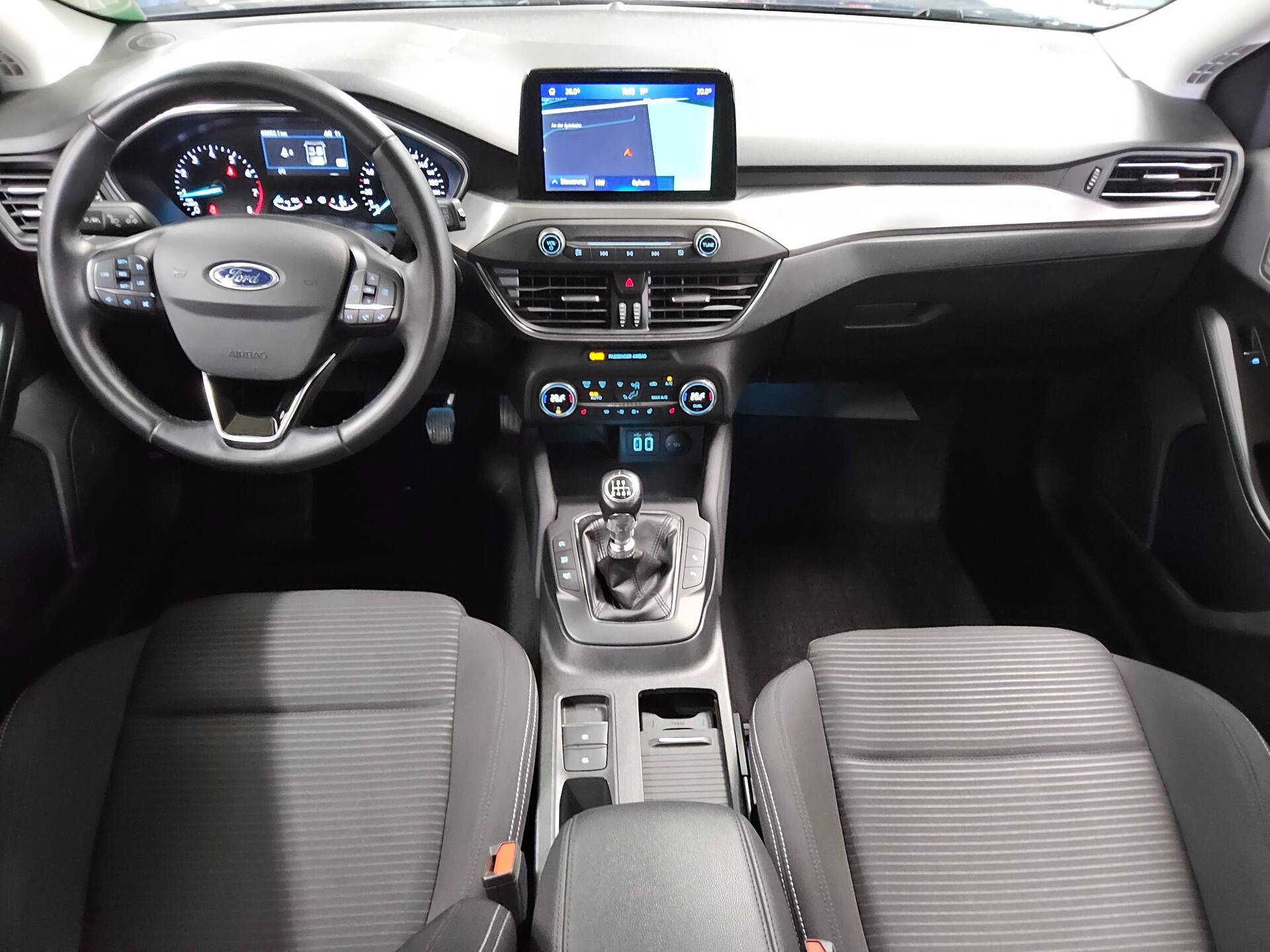 Ford Focus Turnier 1.0 EB Titanium Navi LED RFK 5