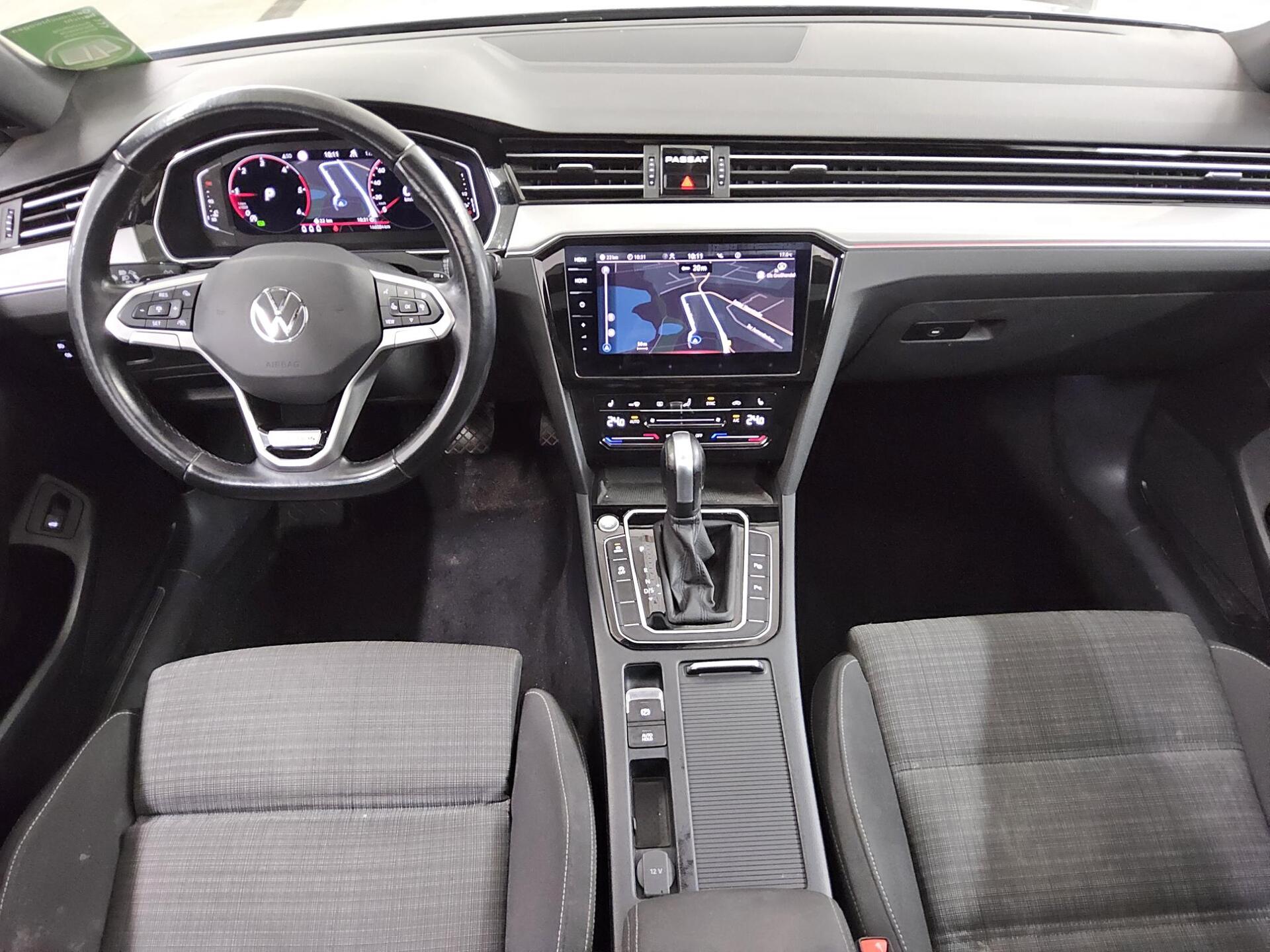 Volkswagen Passat Var. 2.0 TDI 4M Business Nav LED AID Pano 5