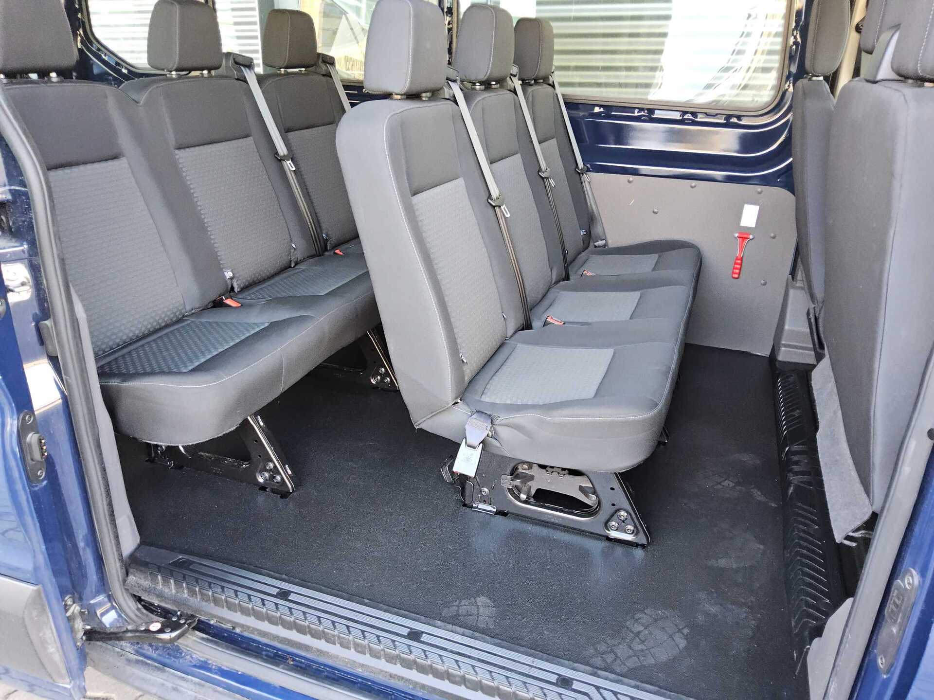 Ford Transit 2.0 TDCi Trend L3H2 9-Sitzer Navi StHzg 12