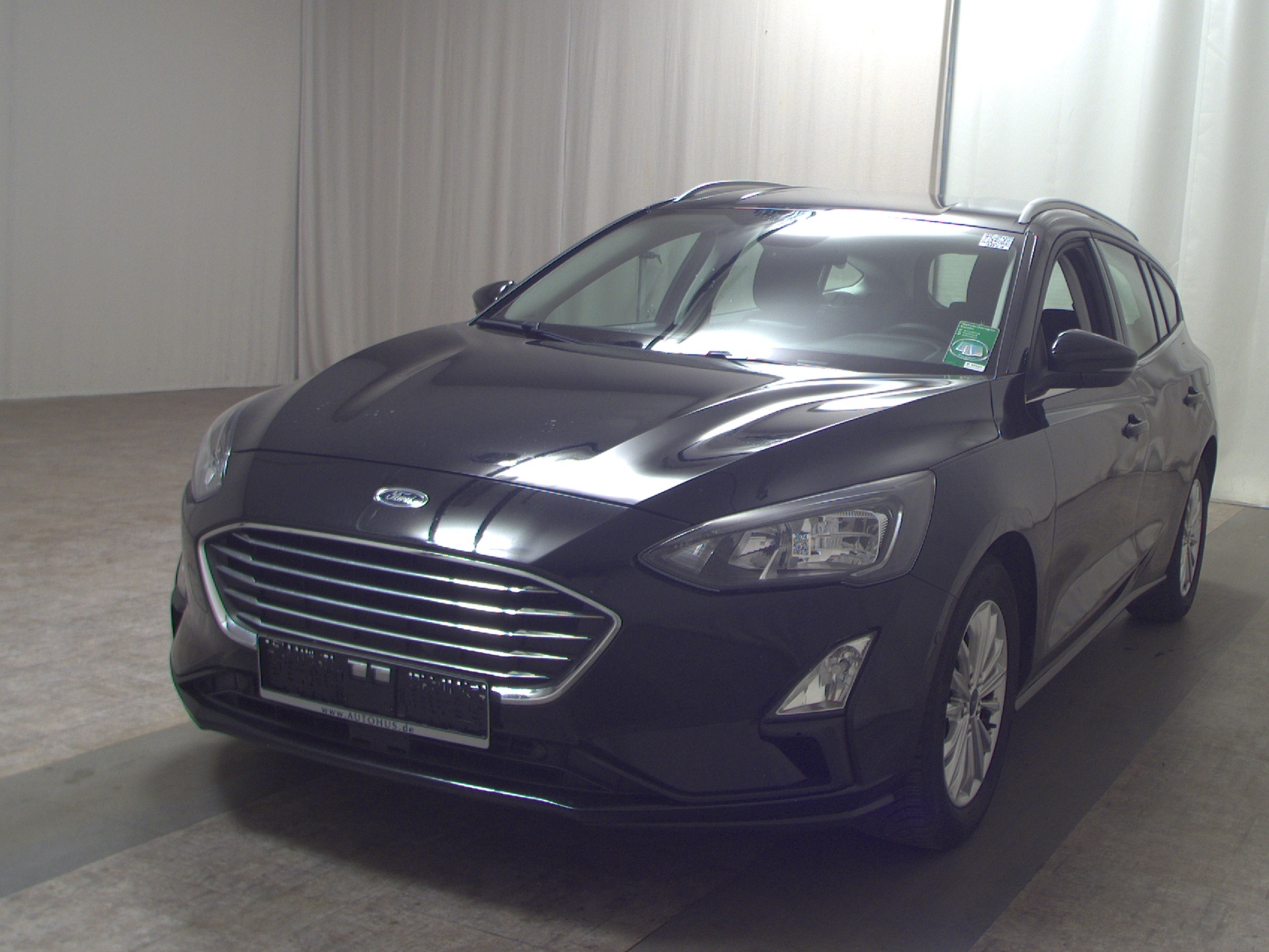 Ford Focus Turnier 1.0 EB Titanium Navi LED RfK Shz 2