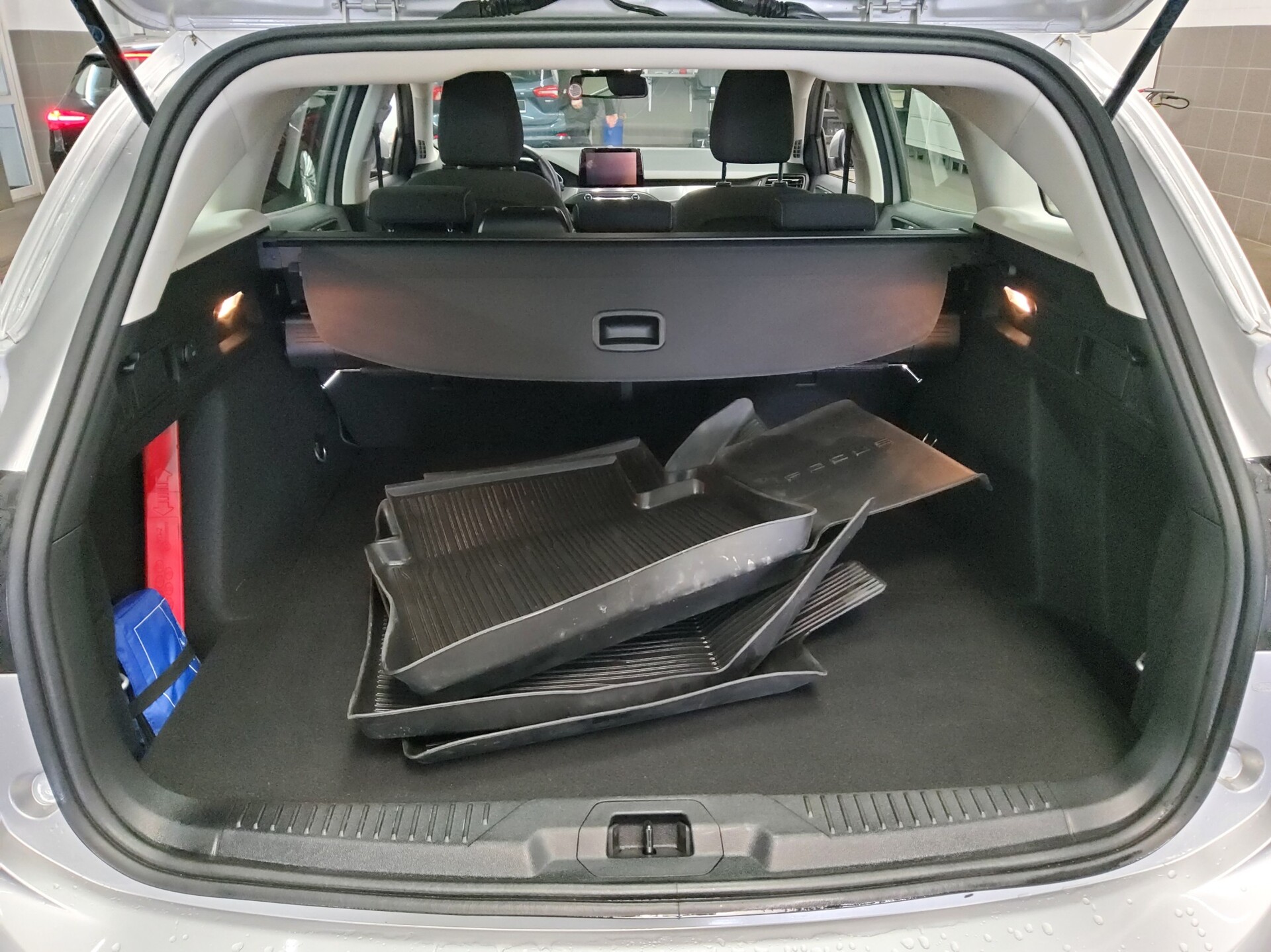 Ford Focus Turnier 1.0 EB Titanium Navi LED RFK PDC 11