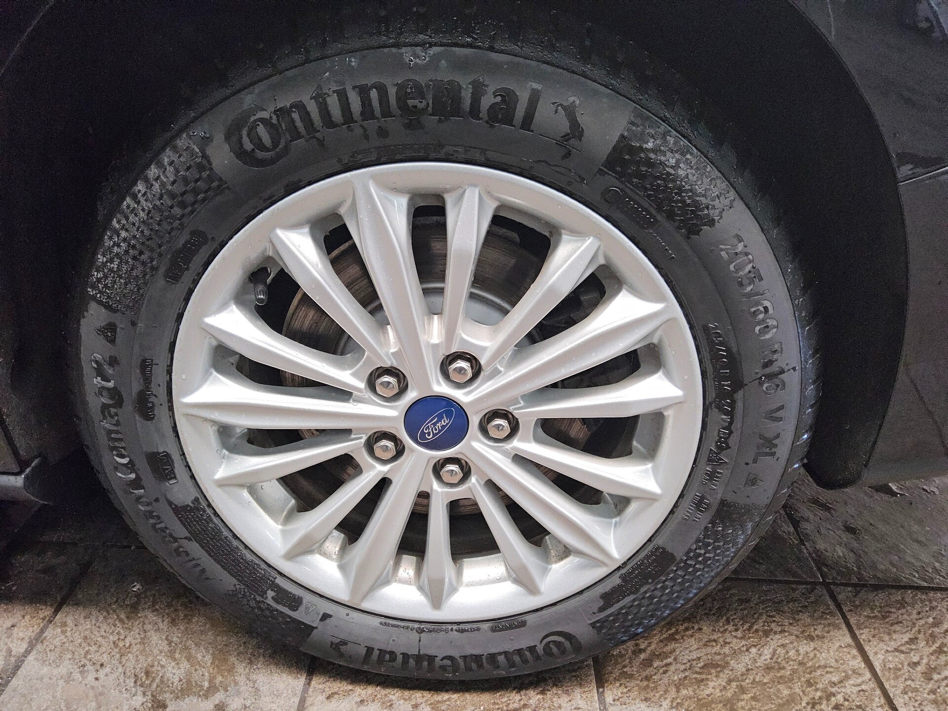 Ford Focus Turnier 1.0 EB Titanium Navi LED RFK 10