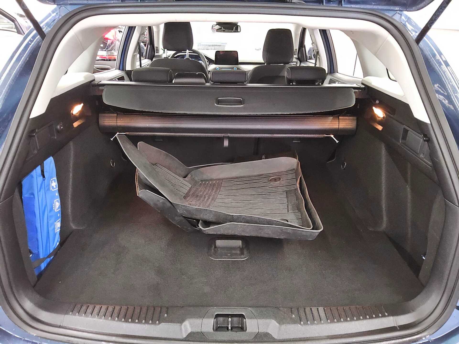 Ford Focus Turnier 1.0 EB Titanium Navi LED RFK 10