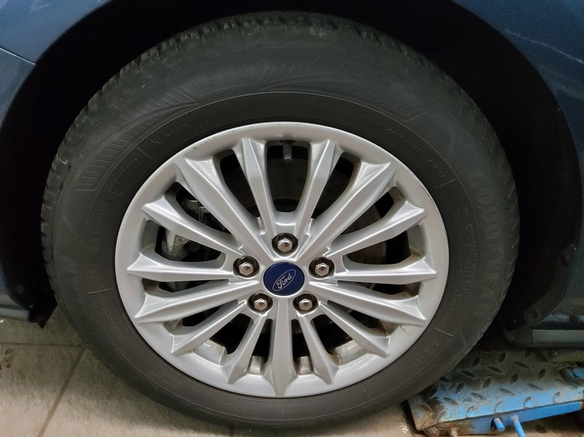 Ford Focus Turnier 1.0 EB Titanium Navi LED RFK 10