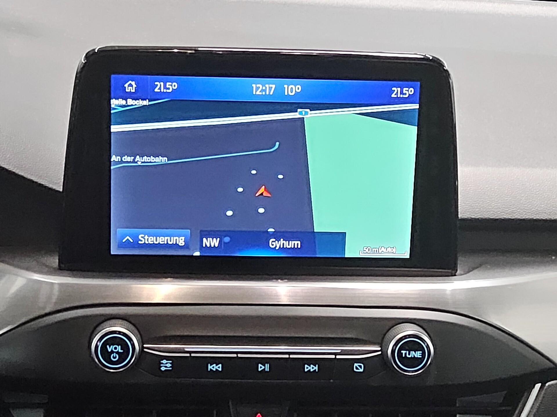 Ford Focus Turnier 1.0 EB Titanium Navi LED RFK PDC 7