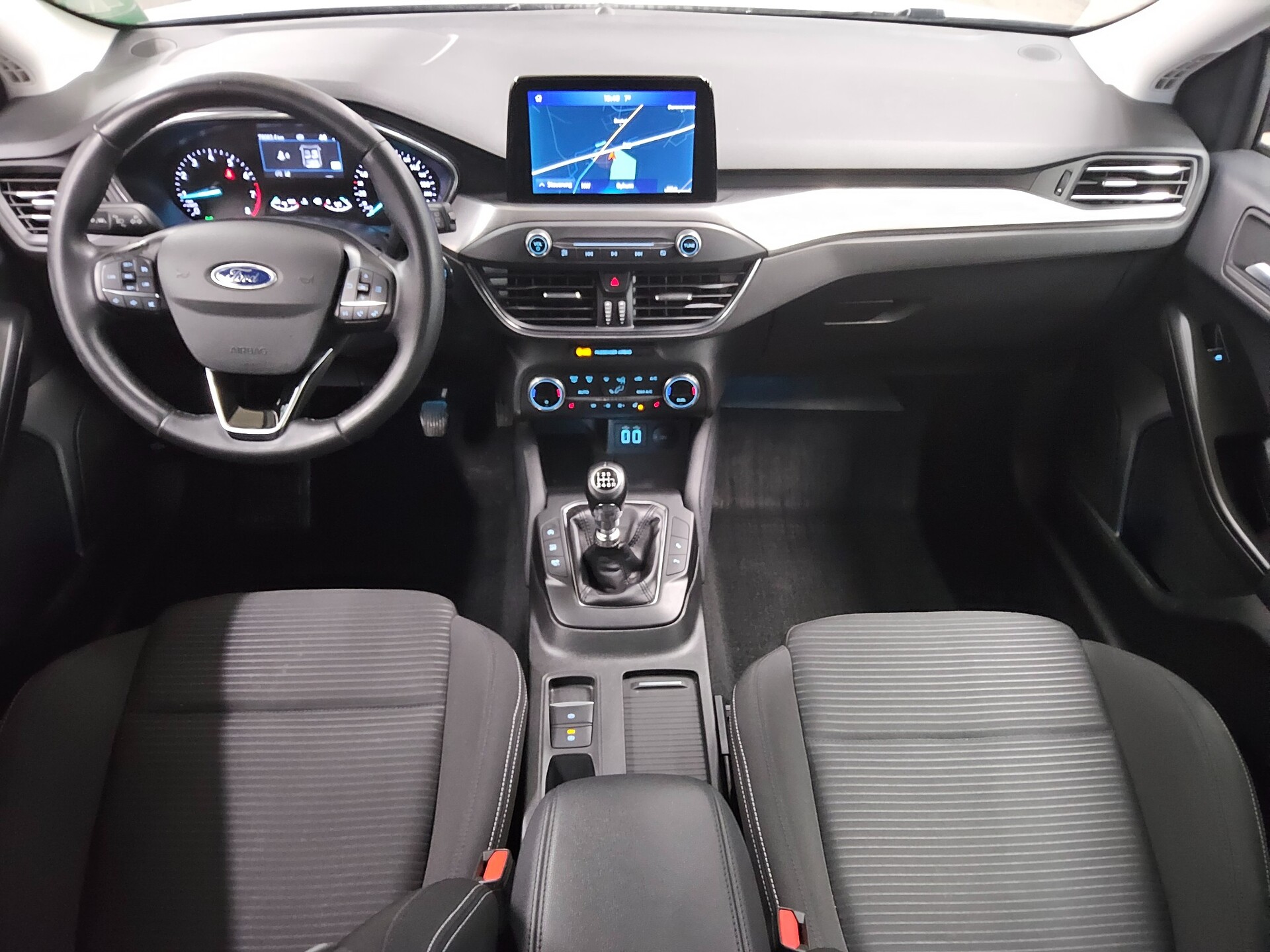 Ford Focus Turnier 1.0 EB Titanium Navi LED RfK Shz 5