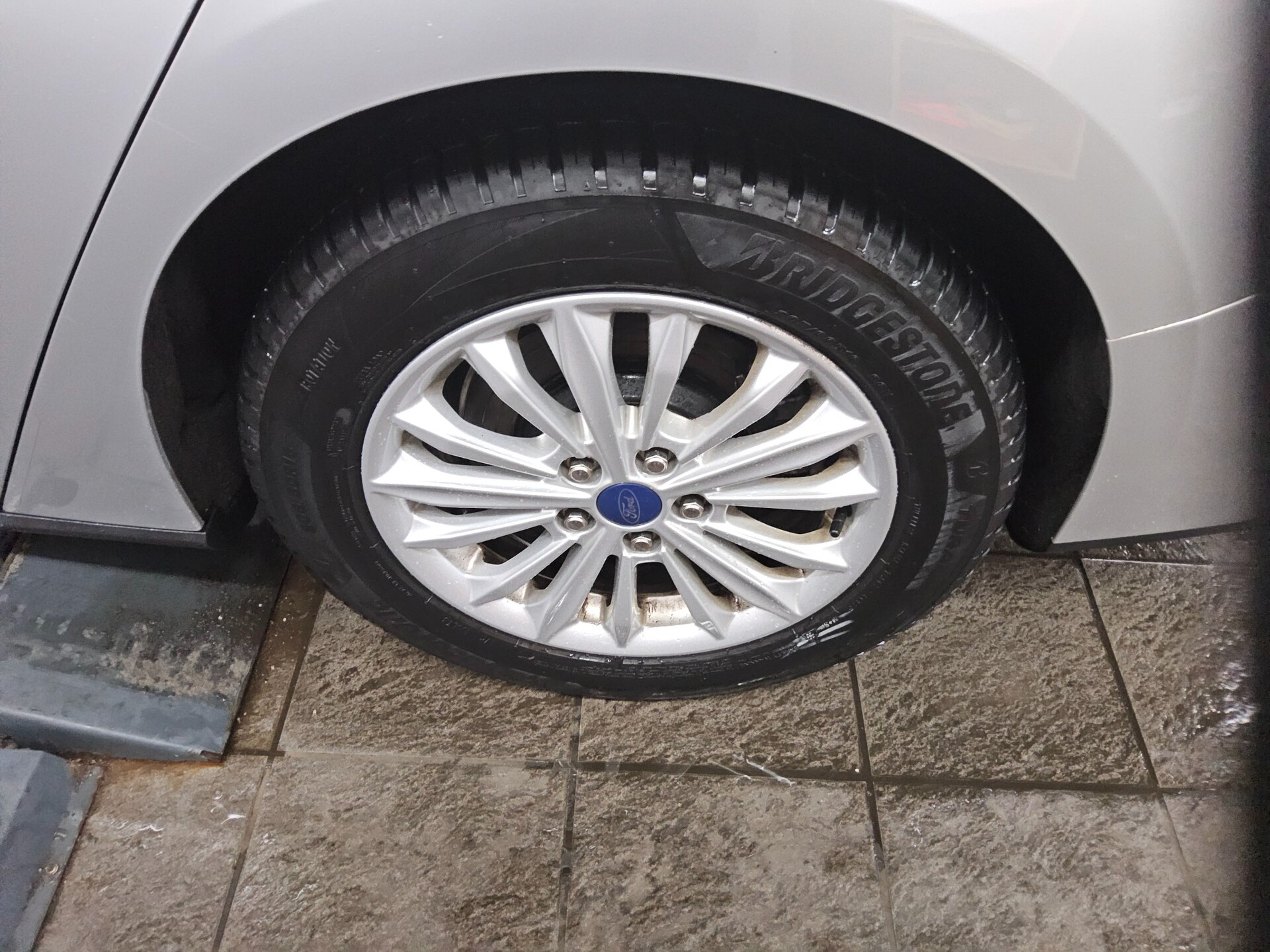 Ford Focus Turnier 1.0 EB Titanium Navi LED RfK Shz 10