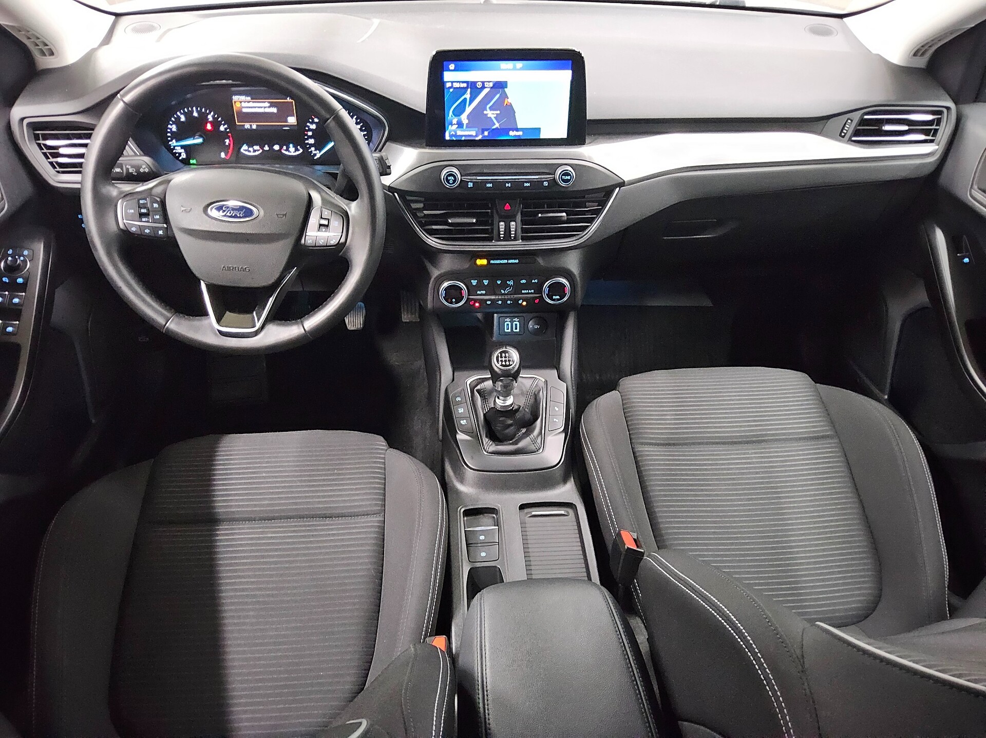 Ford Focus Turnier 1.0 EB Titanium Navi LED RFK 5