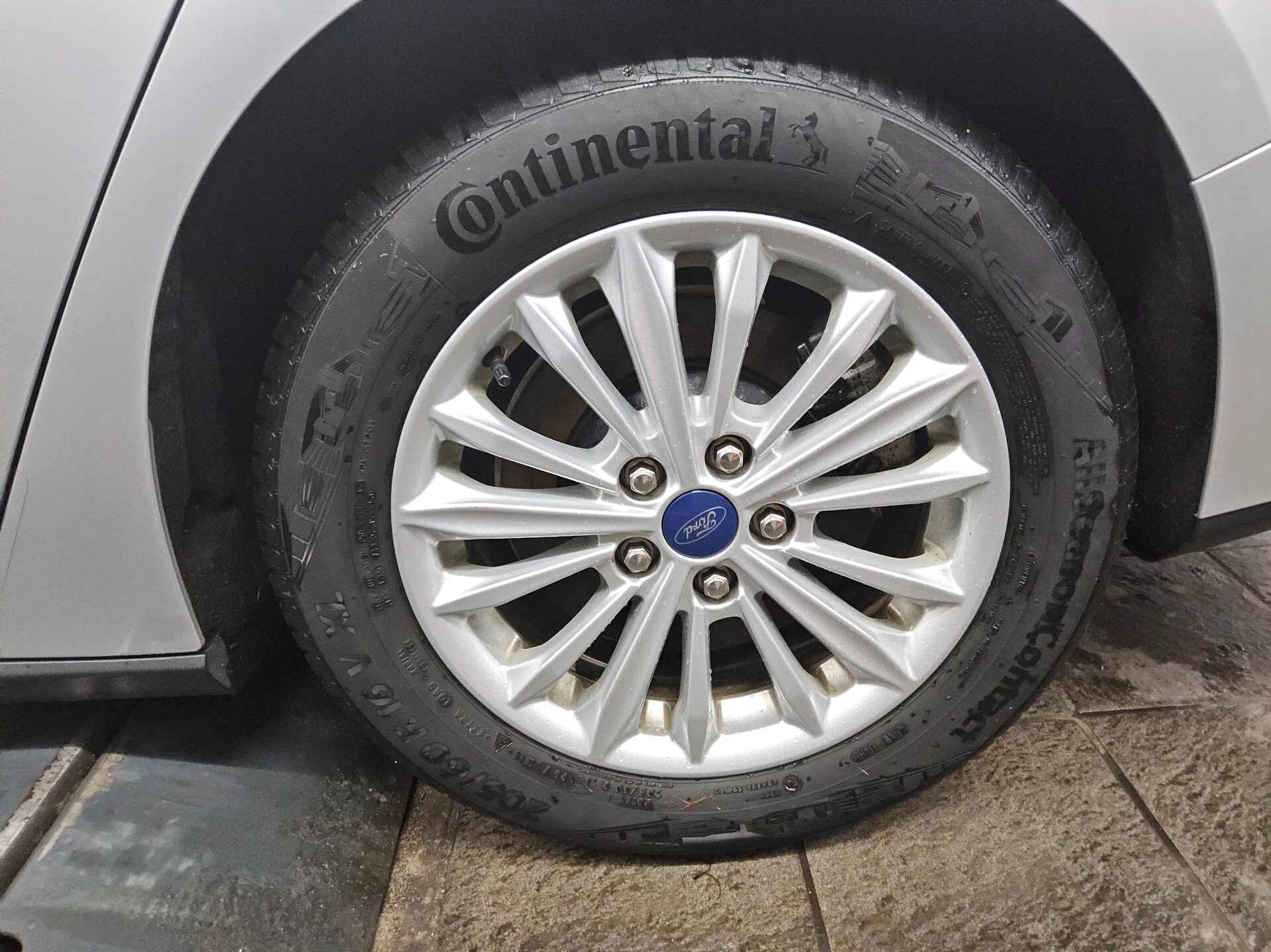 Ford Focus Turnier 1.0 EB Titanium Navi LED RFK 10