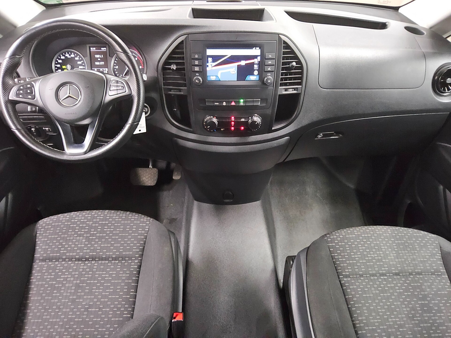 Mercedes-Benz Vito CDI Tourer Pro Extralang 8-Sitze Navi RFK 5