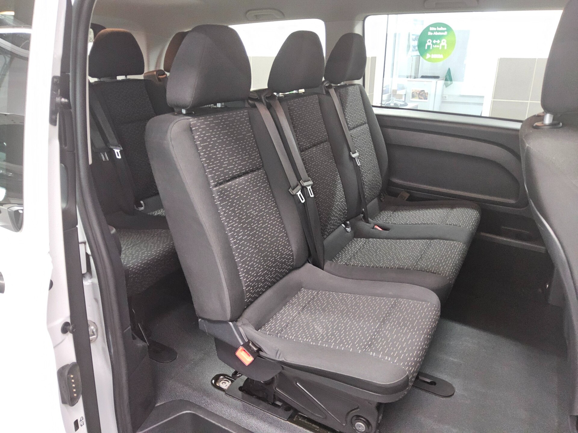 Mercedes-Benz Vito CDI Tourer Pro Extralang 8-Sitze Navi RFK 12