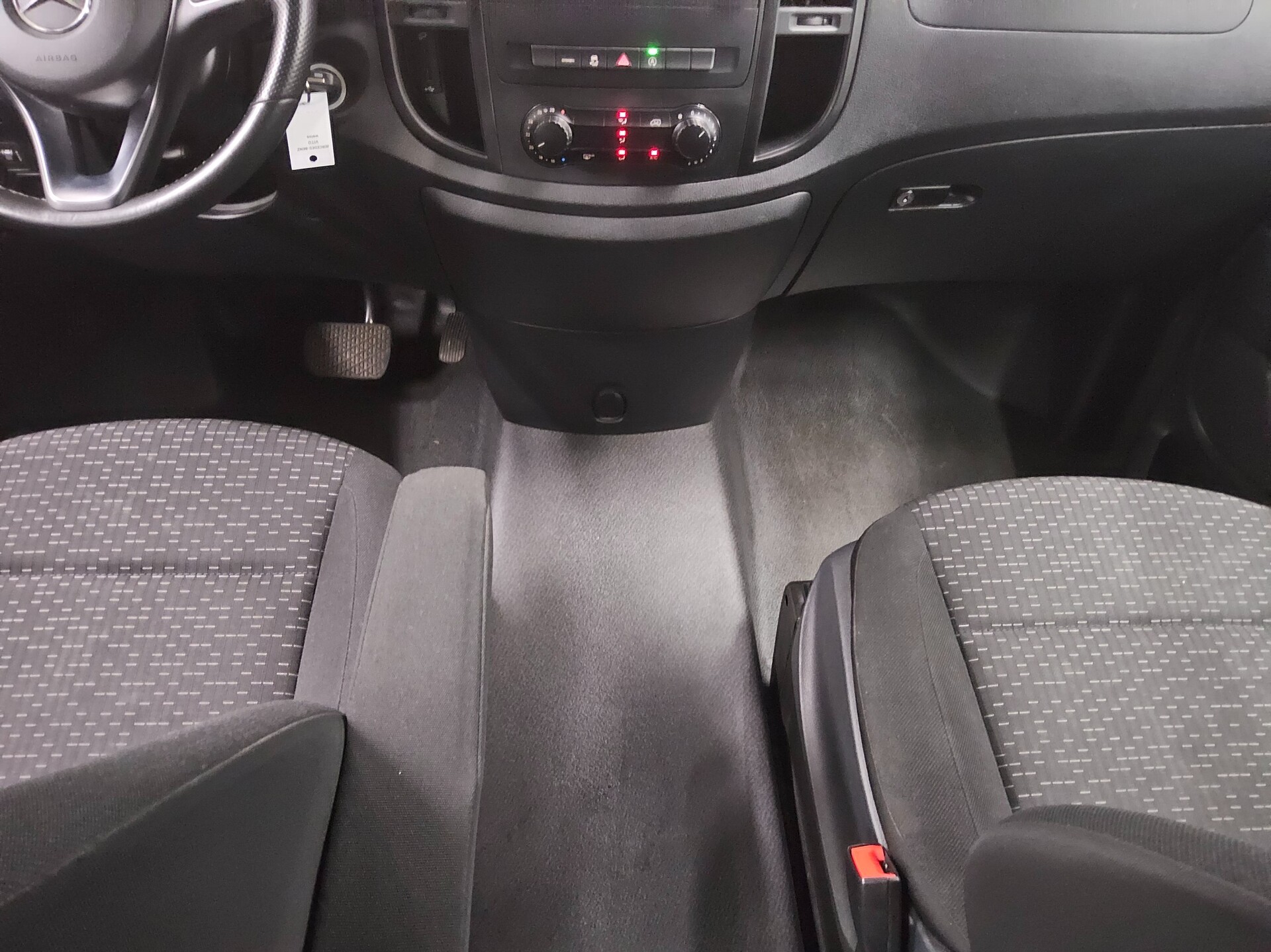 Mercedes-Benz Vito CDI Tourer Pro Extralang 8-Sitze Navi RFK 6