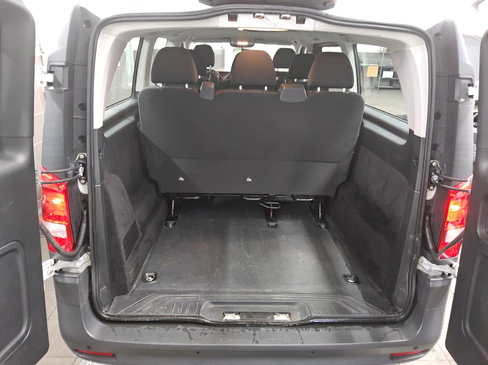 Mercedes-Benz Vito CDI Tourer Pro Extralang 8-Sitze Navi RFK 10