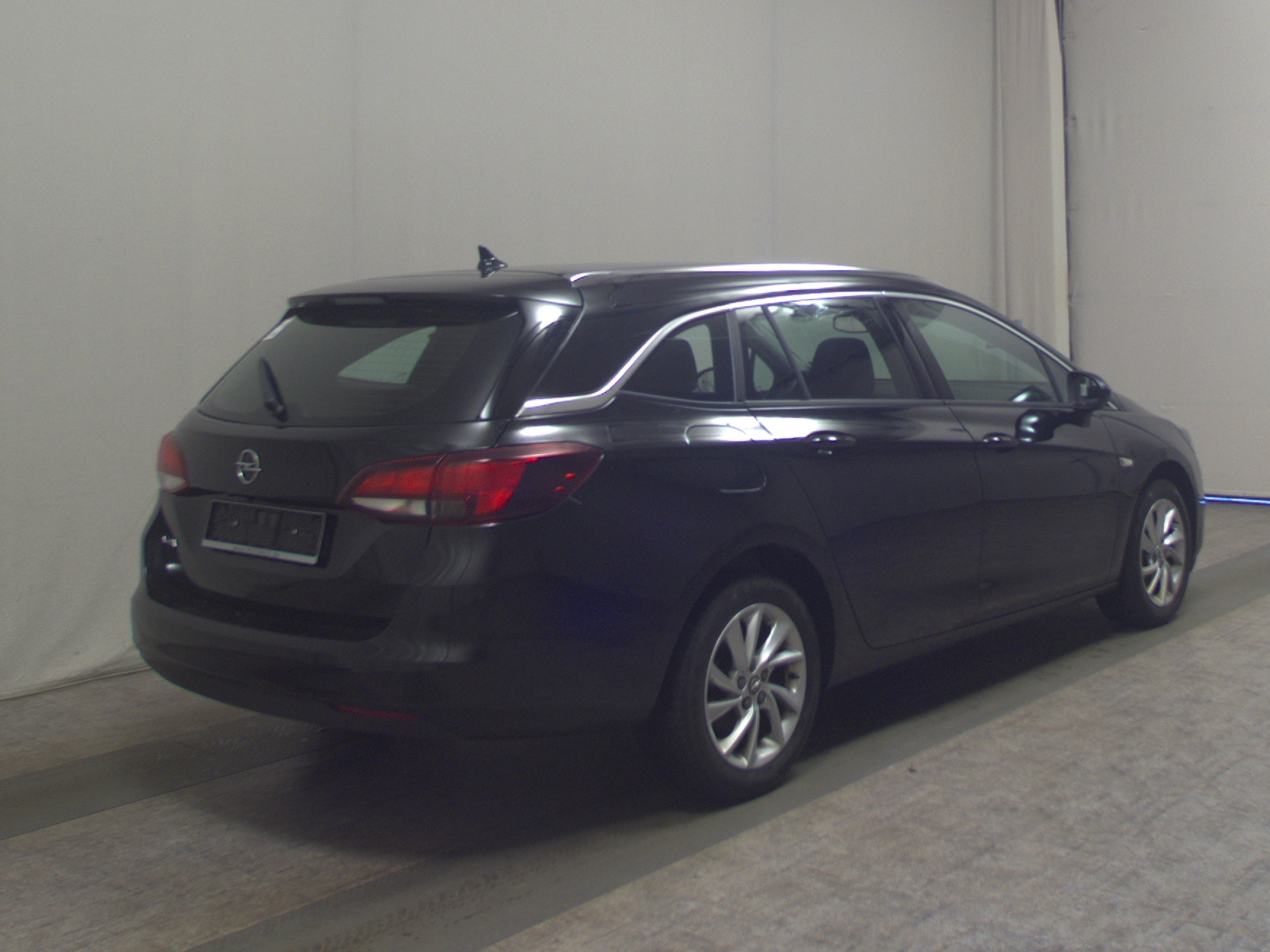 Opel Astra ST 1.2 Turbo T-Leder Navi LED RfK PDC 4