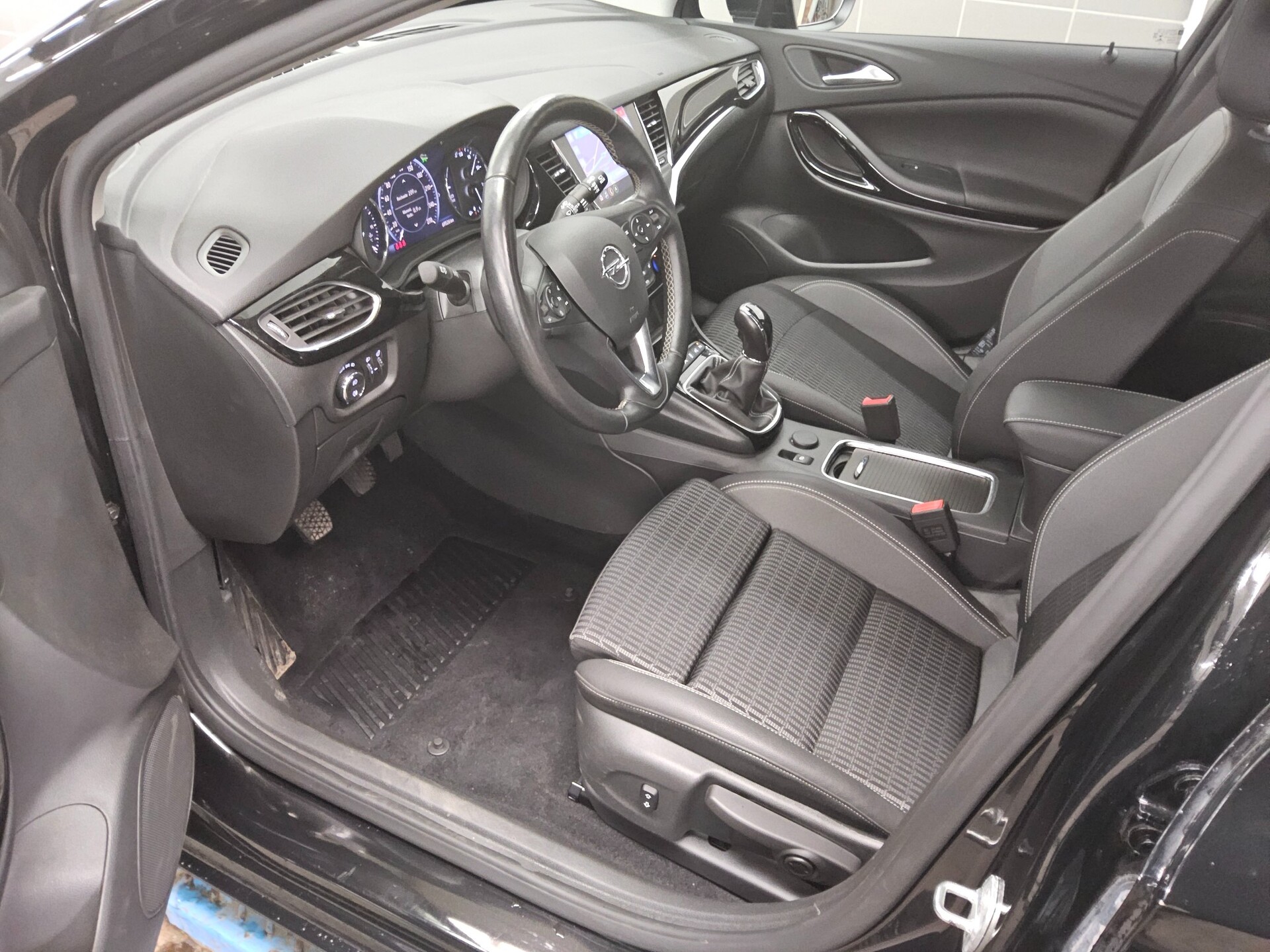 Opel Astra ST 1.2 Turbo T-Leder Navi LED RfK PDC 8