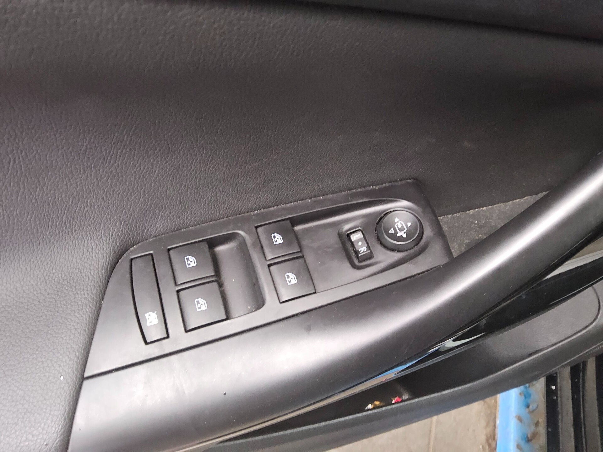 Opel Astra ST 1.2 Turbo T-Leder Navi LED RfK PDC 9