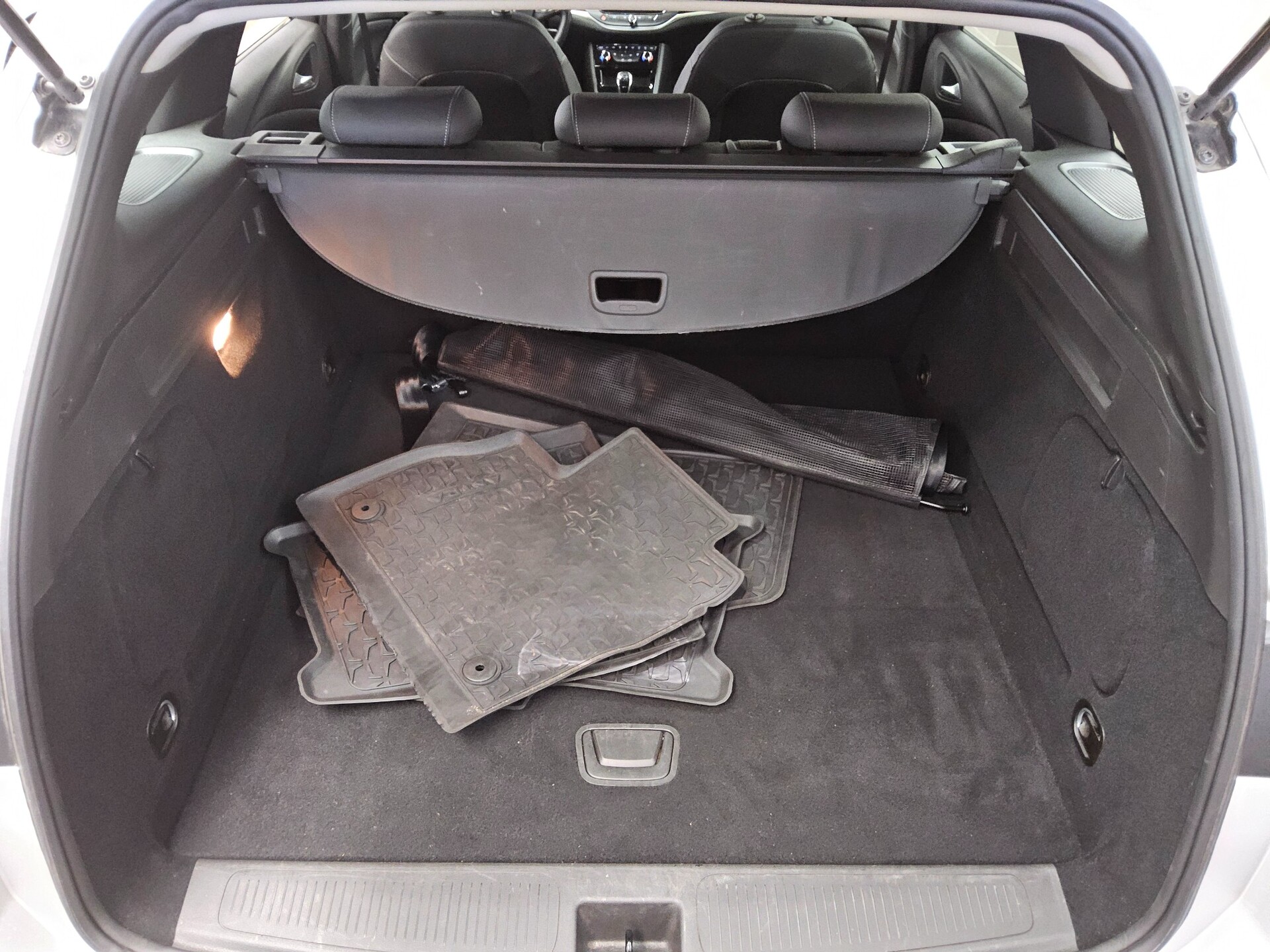 Opel Astra ST 1.2 Turbo Elegance T-Leder Navi LED 11