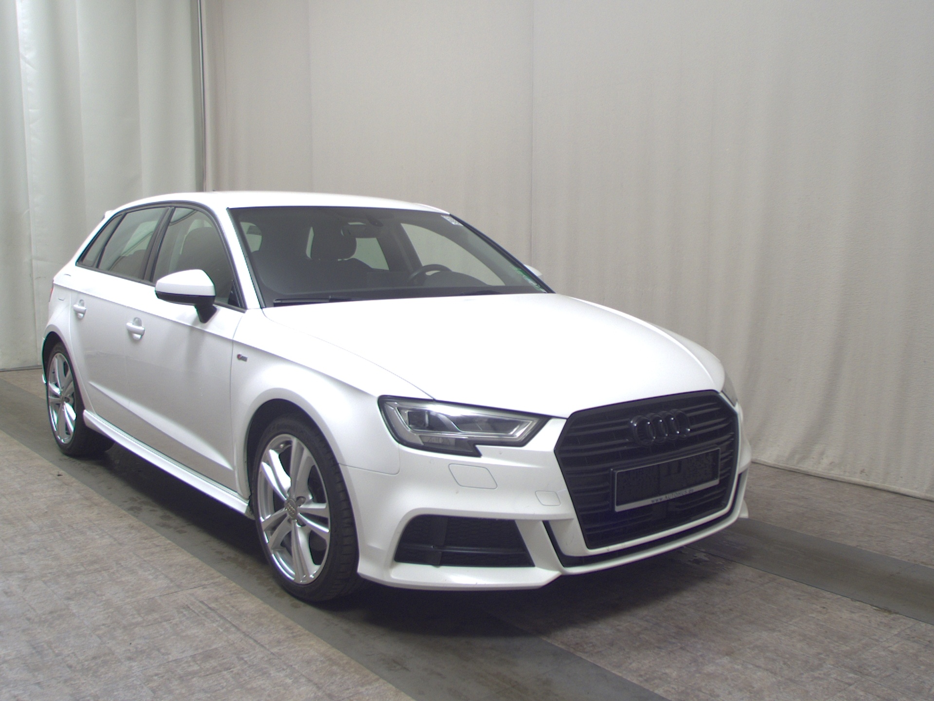 Audi A3 Sportback 35 TDI S-Line Ext. Navi LED ACC 3