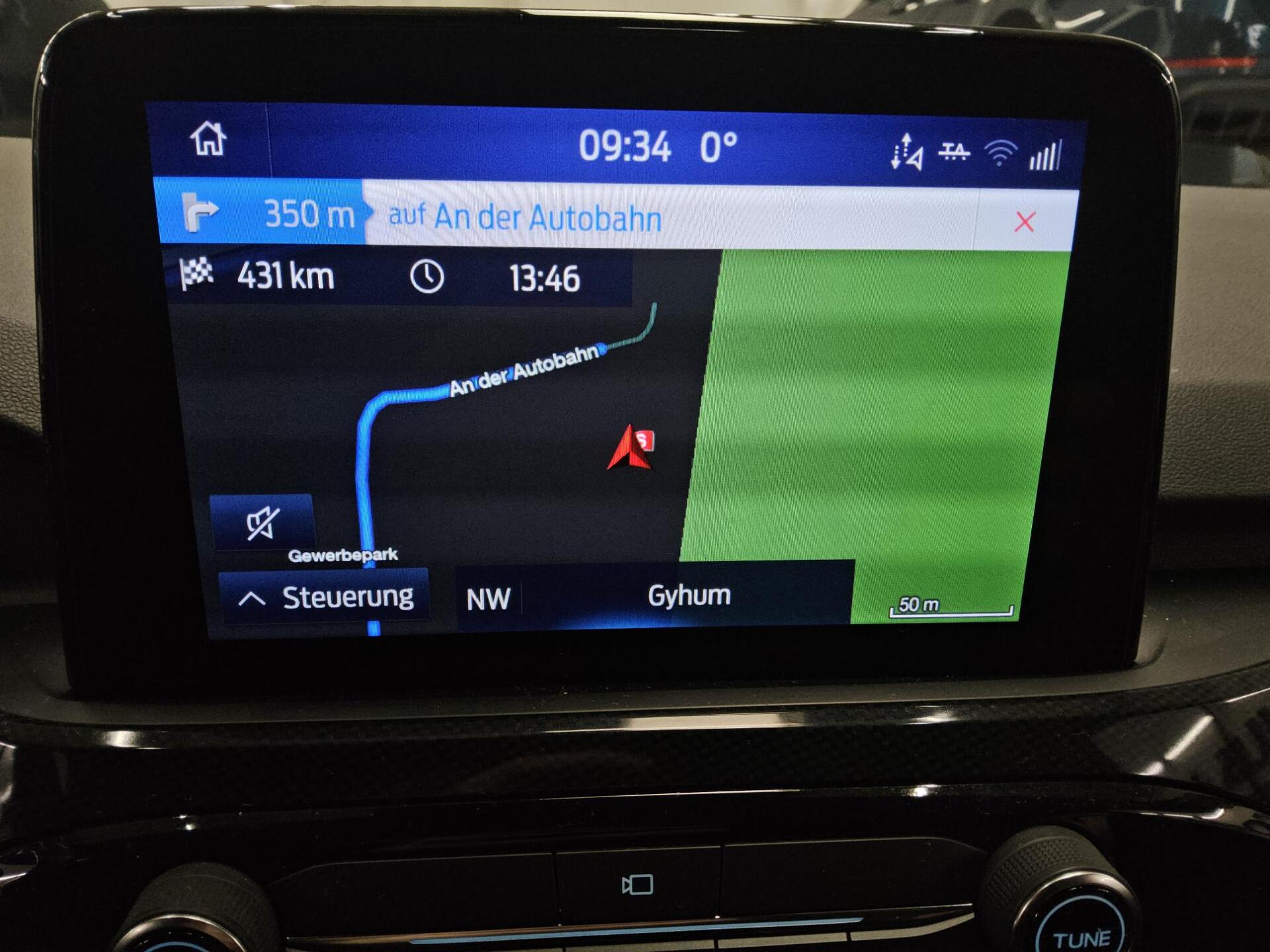 Ford Kuga 2.5 Duratec ST-Line X Navi DC LED AHK ACC 7