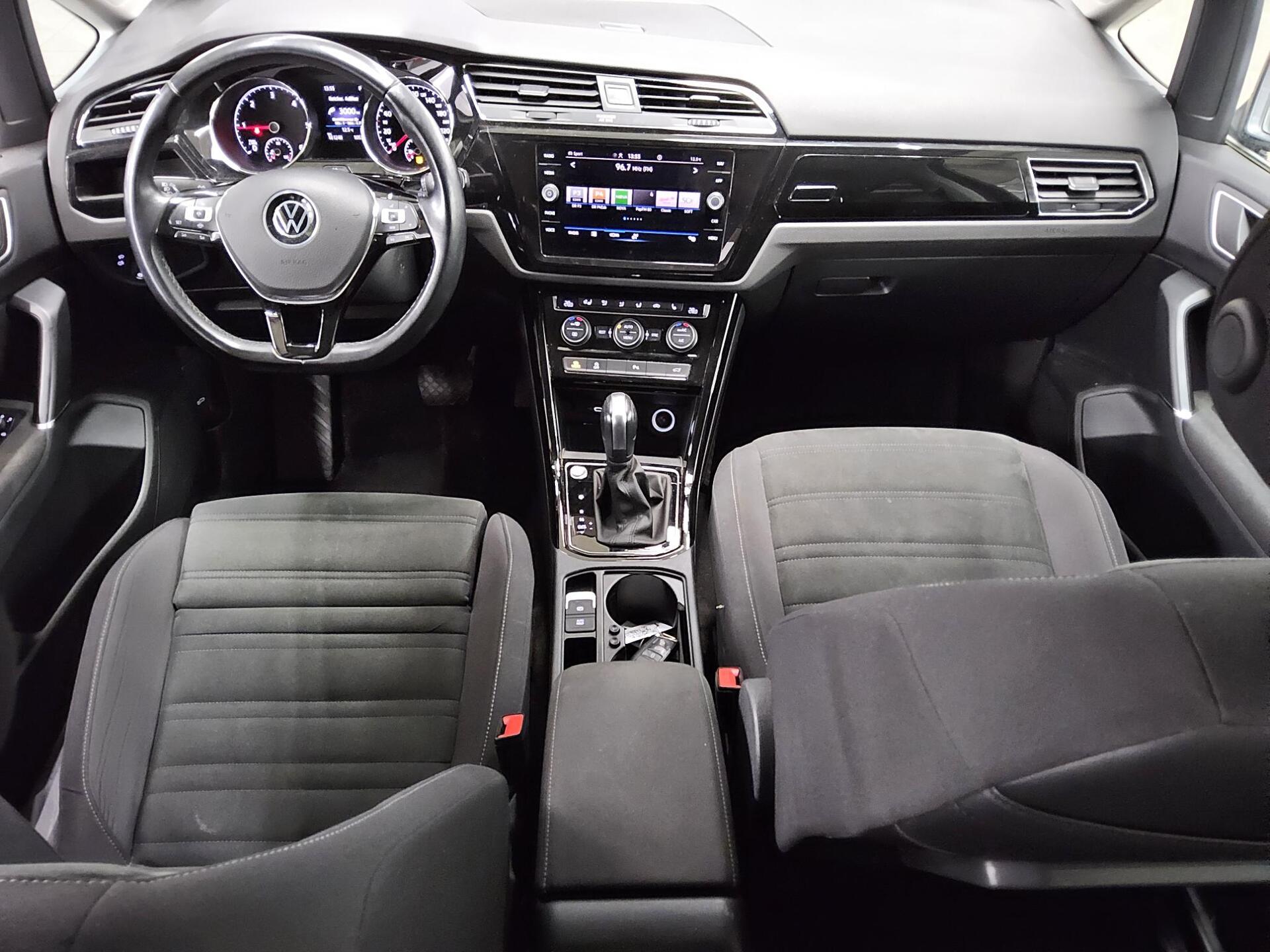 Volkswagen Touran 2.0 TDI Highline 7-Sitze AHK Navi ACC AHK 5