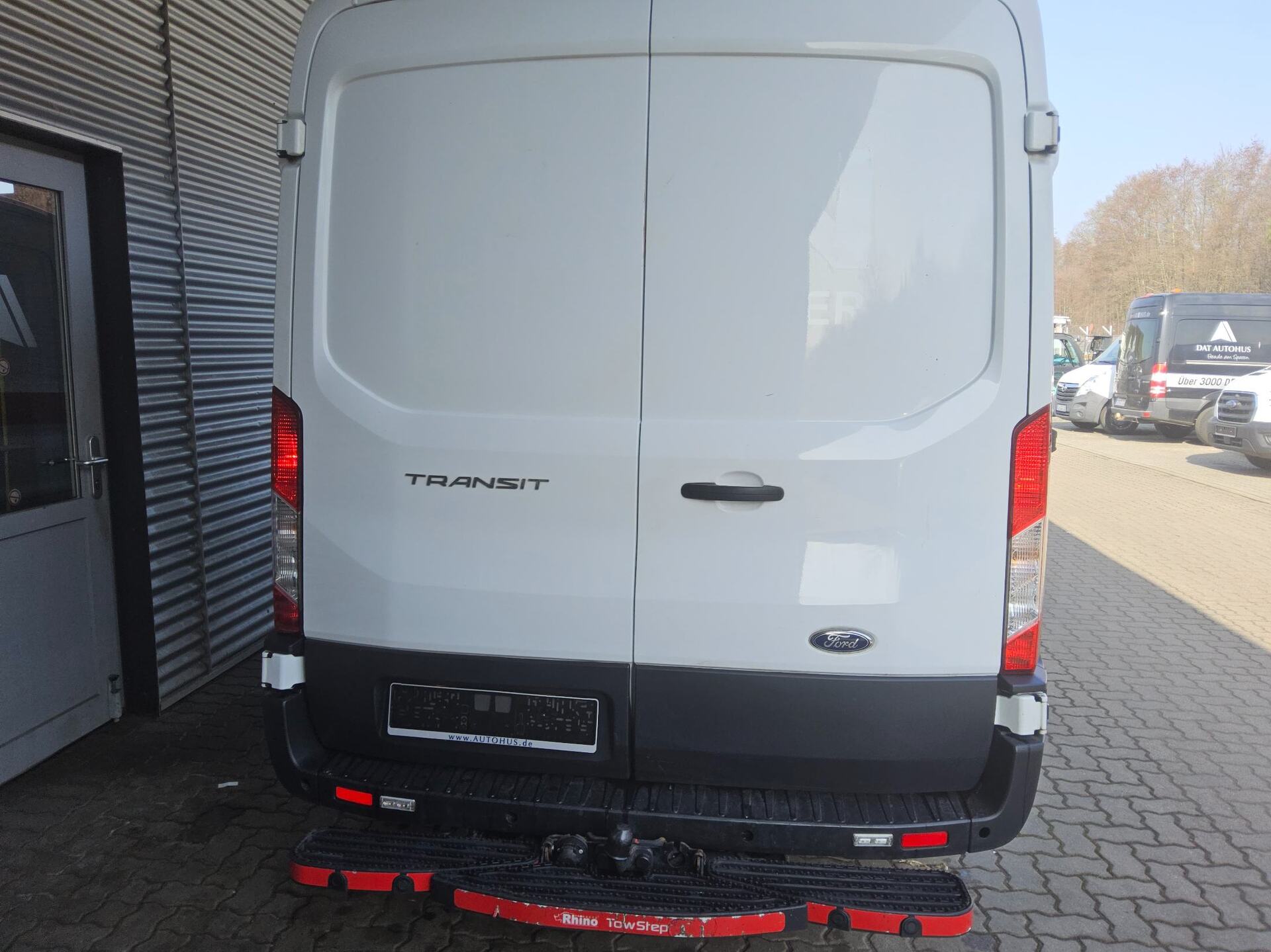 Ford Transit FT 350 2.0 TDCi Trend L2 Navi AHK StHzg 10