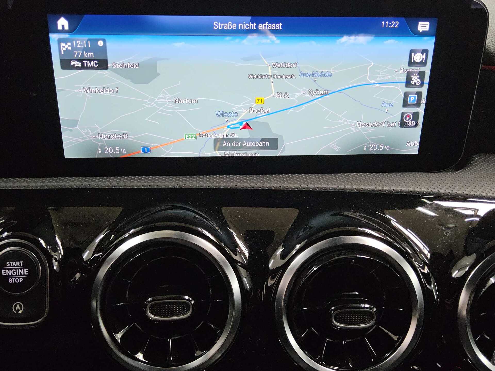 Mercedes-Benz A 200 d AMG-Line Navi LED AHK RfK Distronic+ 7