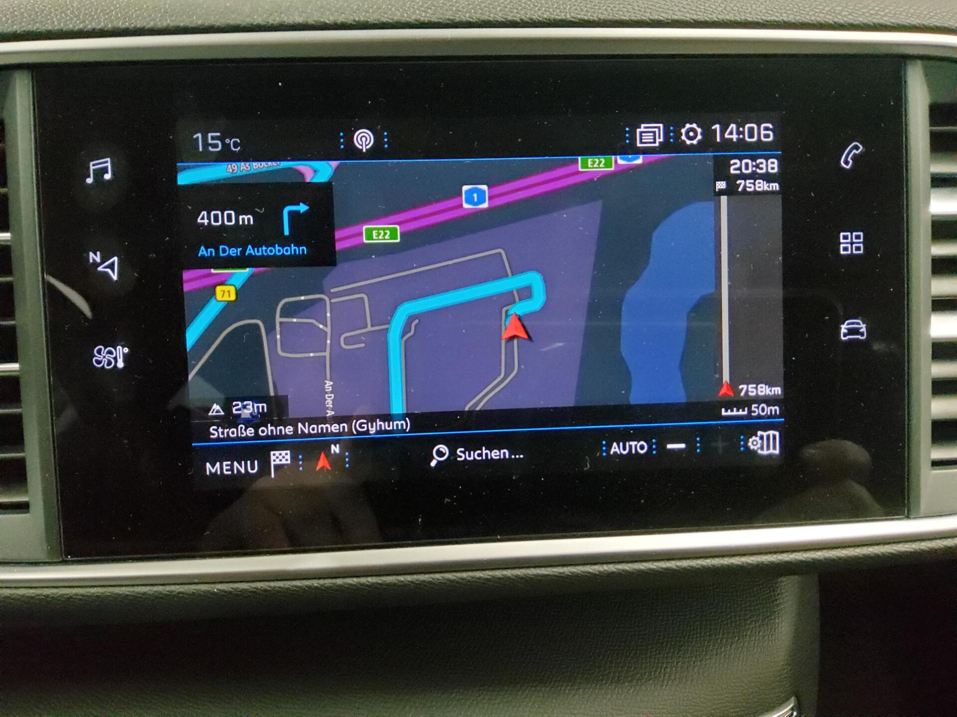 Peugeot 308 1.5 BlueHDI Allure Navi T-Leder AHK PDC SHZ 7