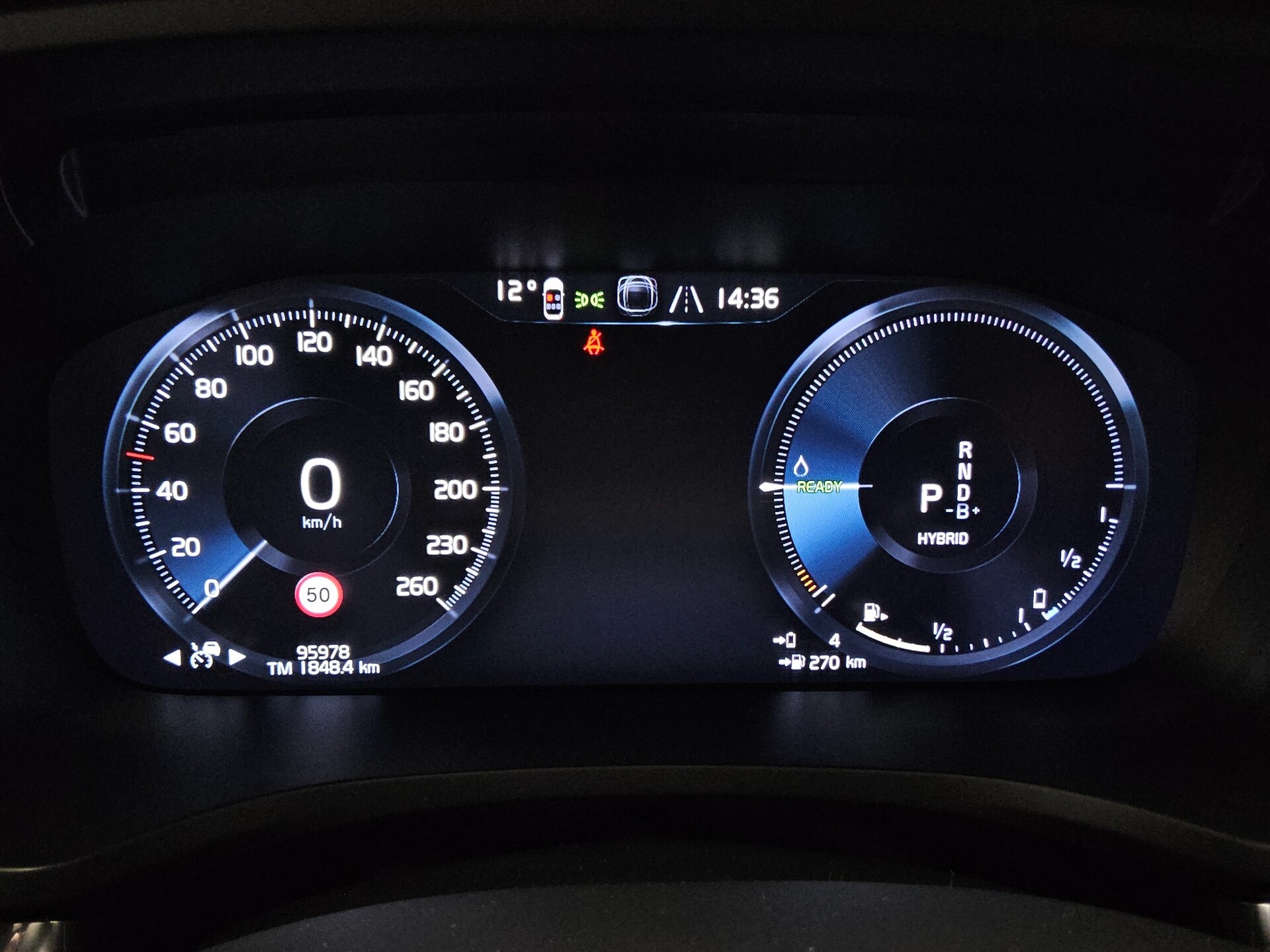 Volvo V60 T6 R-Design Navi Pano LED Sound AHK RFK 8