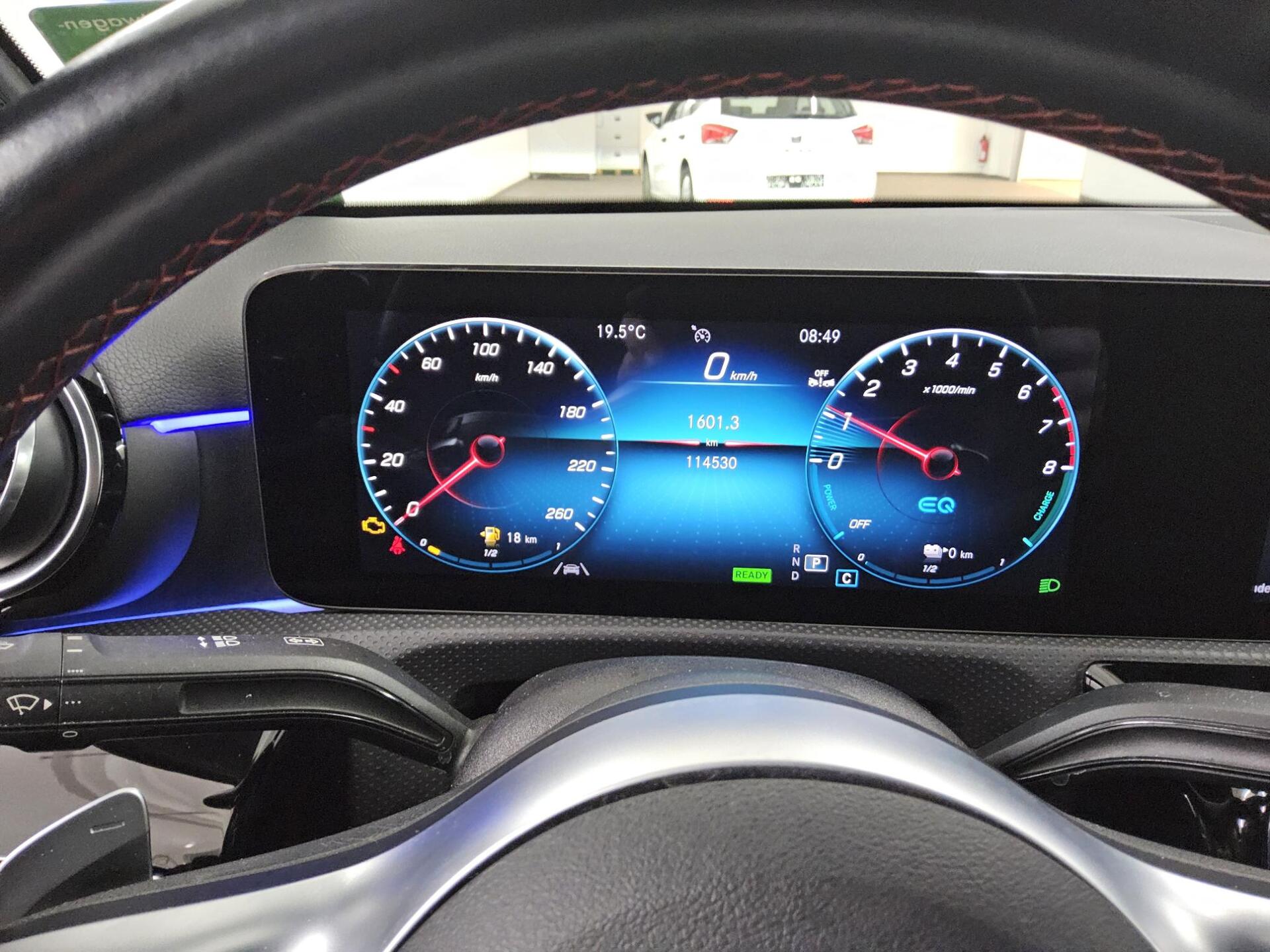 Mercedes-Benz A 250 Lim. e AMG-Line Navi LED Sound MBUX AR RFK 8