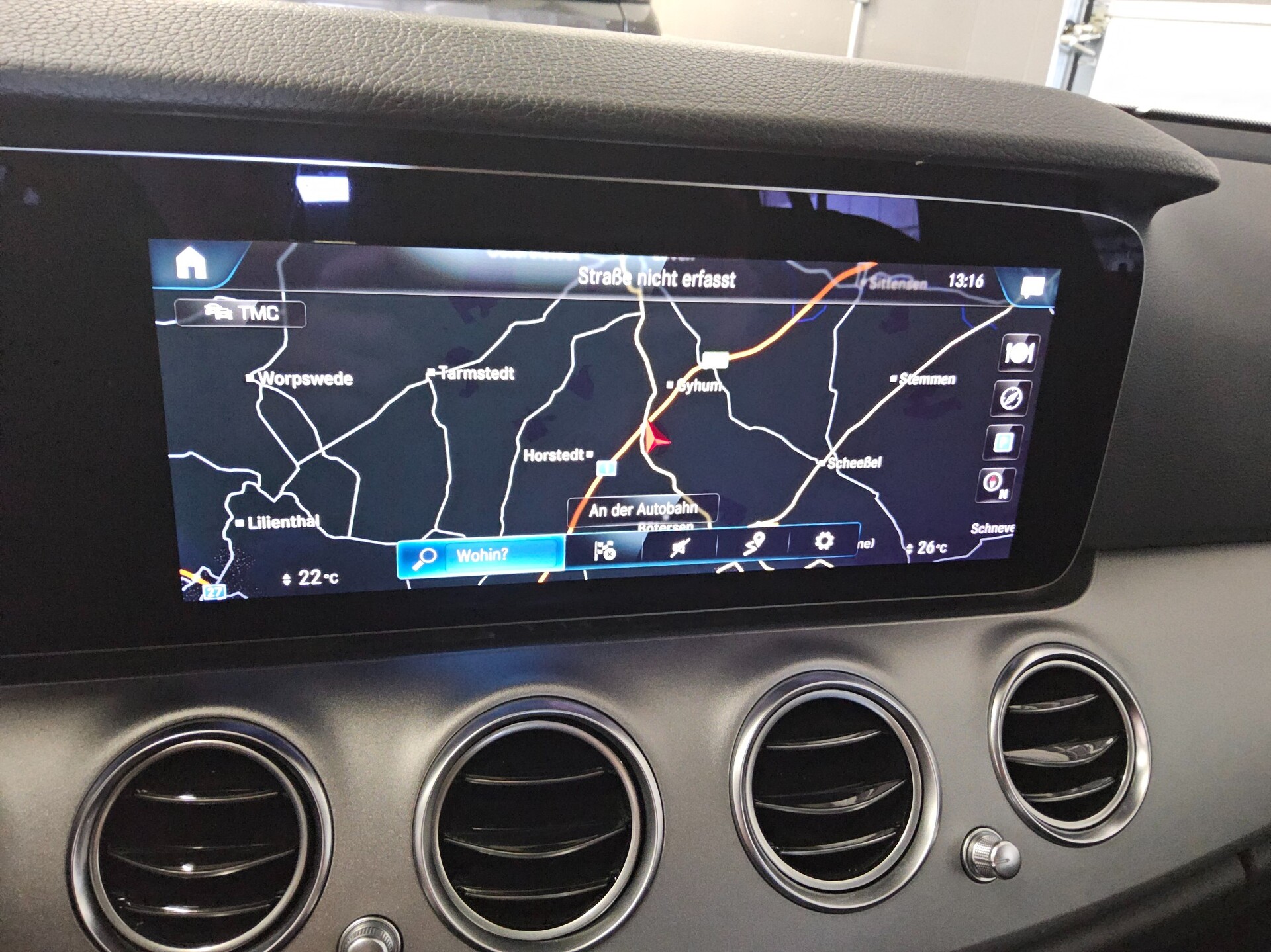 Mercedes-Benz E 300 T de Navi Widescreen LED RFK Distr.+ AHK 7