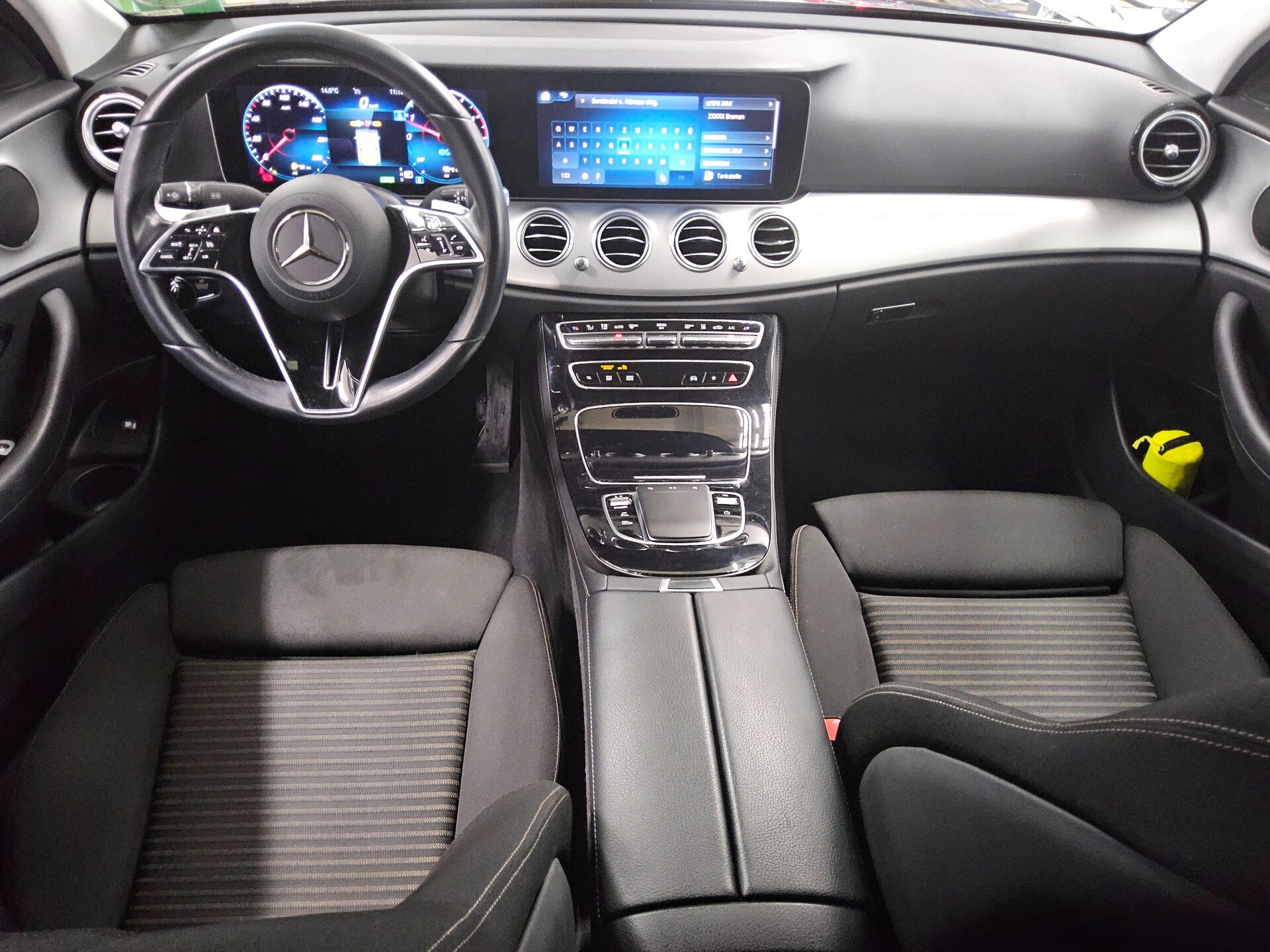 Mercedes-Benz E 300 de Avantgarde Navi LED Widescreen RFK 5