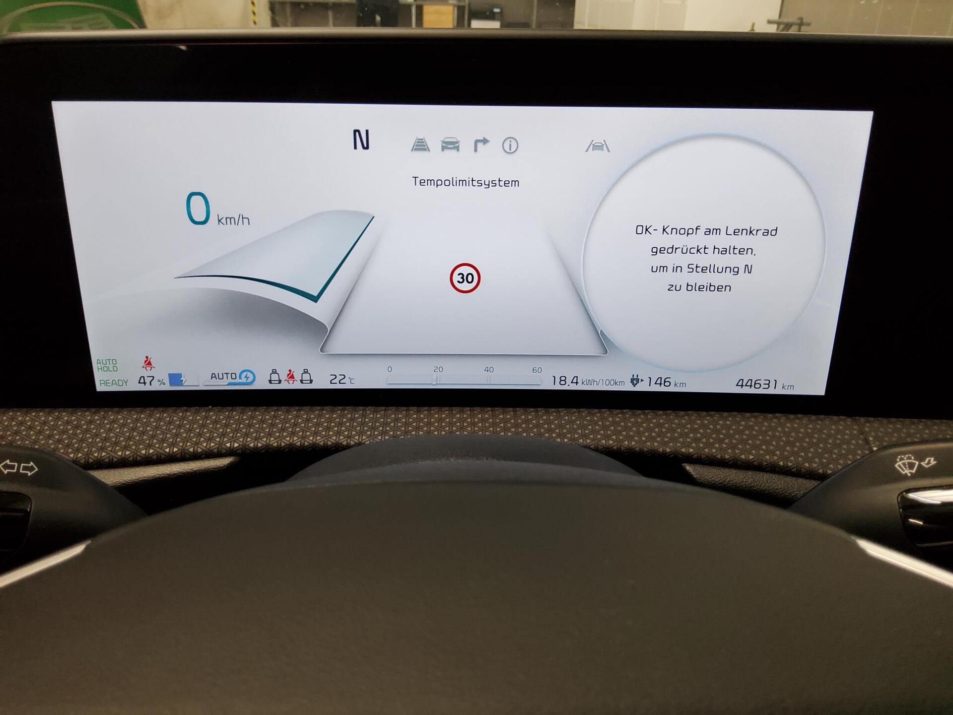 Kia EV6 58 kWh 2WD Leder Navi LED RfK ACC Ambiente 8