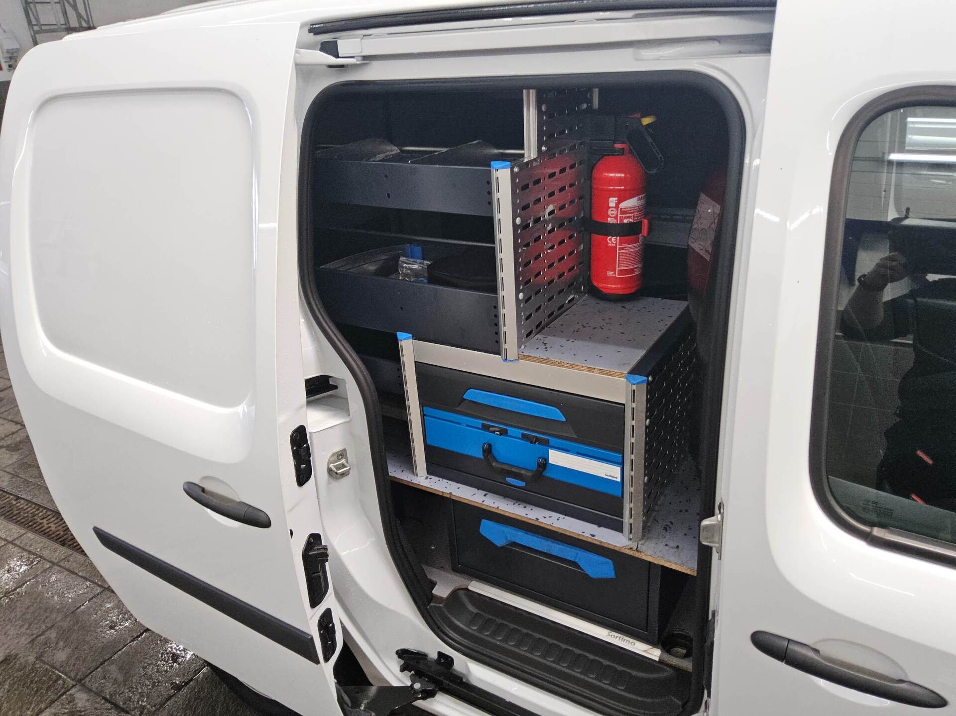 Renault Kangoo Rapid 1.5 dCi Kasten Sortimo Klima 12