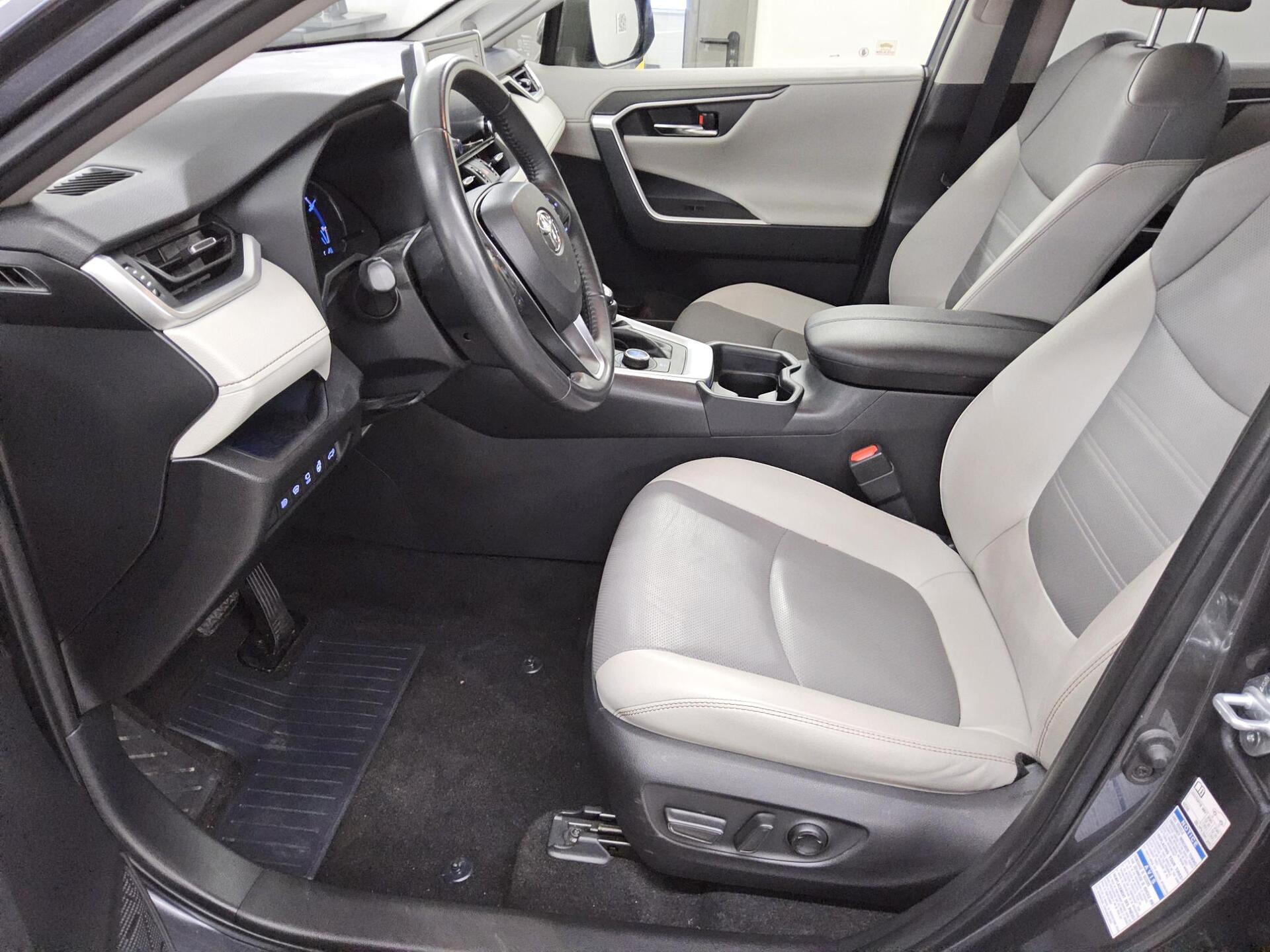 Toyota RAV 4 2.5 VVT-i Hybrid 4x4 Leder Navi LED 8