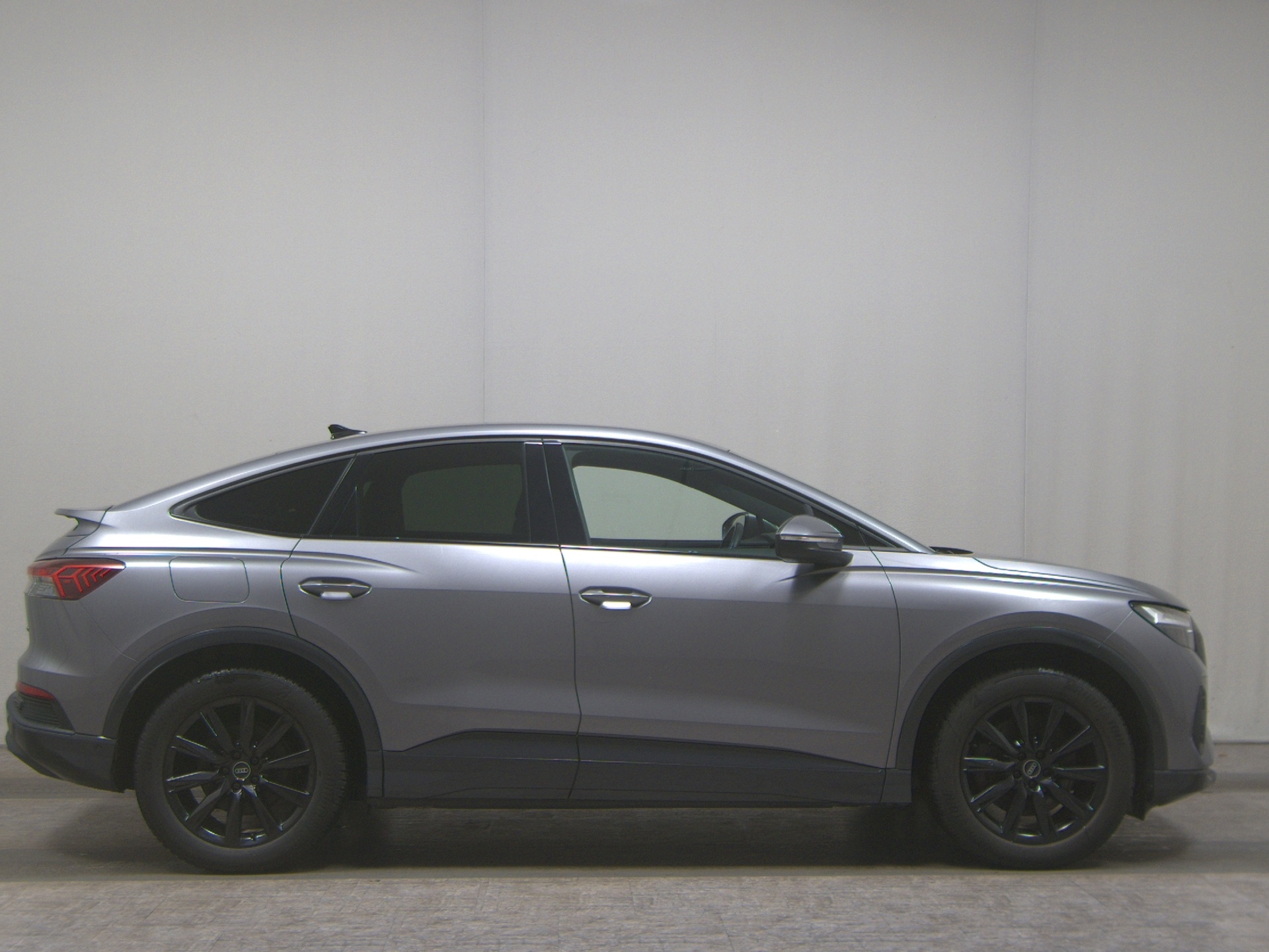 Audi Q4 Sportback 50 Qu. S-Line Navi vc RfK Sound RFK