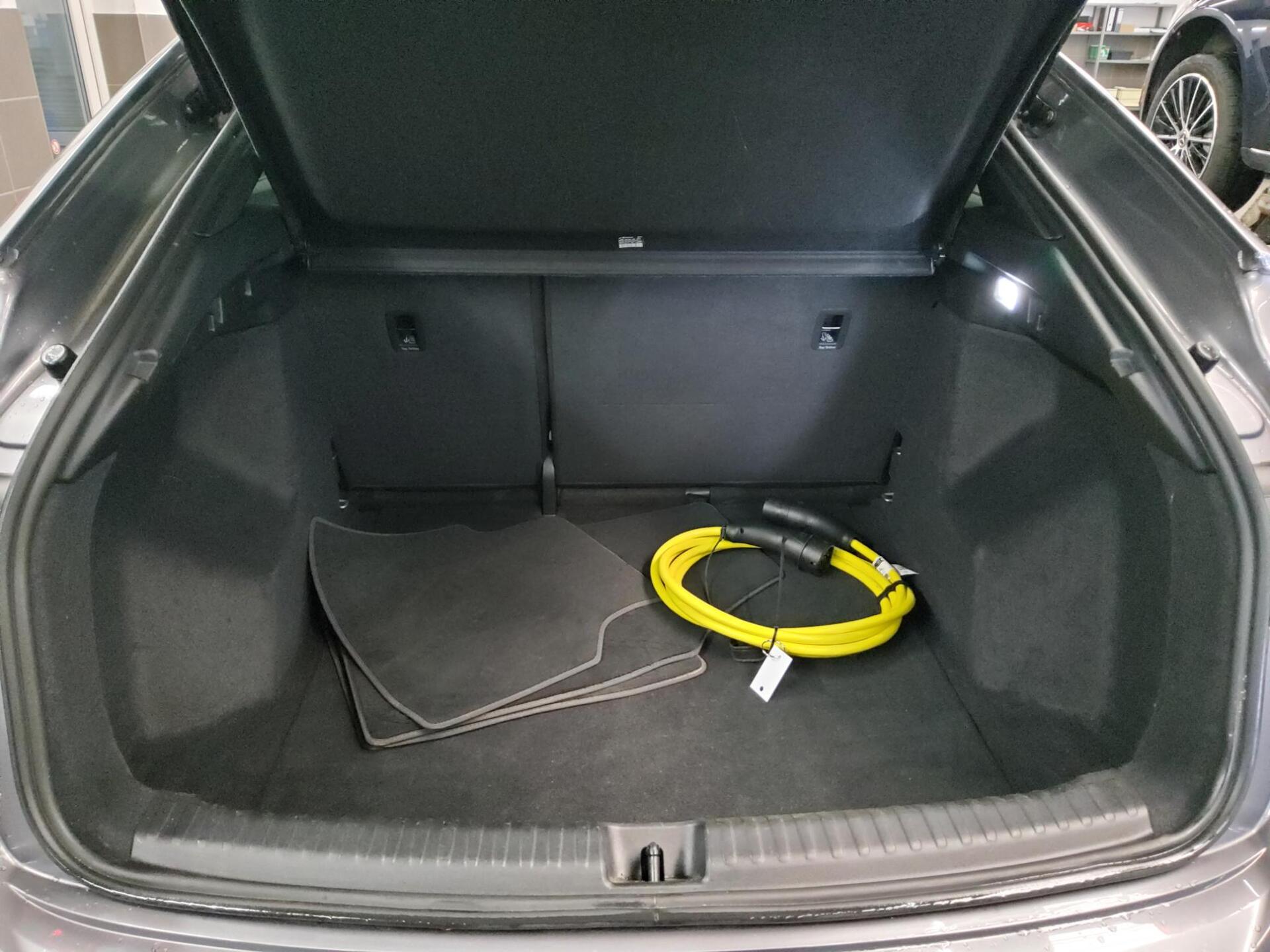 Audi Q4 Sportback 50 Qu. S-Line Navi vc RfK Sound RFK 12