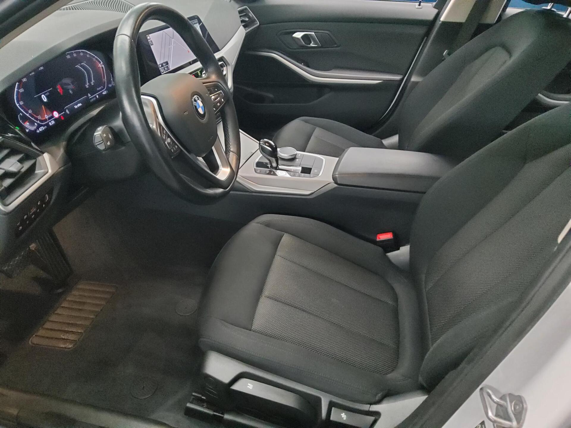 BMW 318iA Touring Advantage Navi LED LC-Pro RfK PDC 9