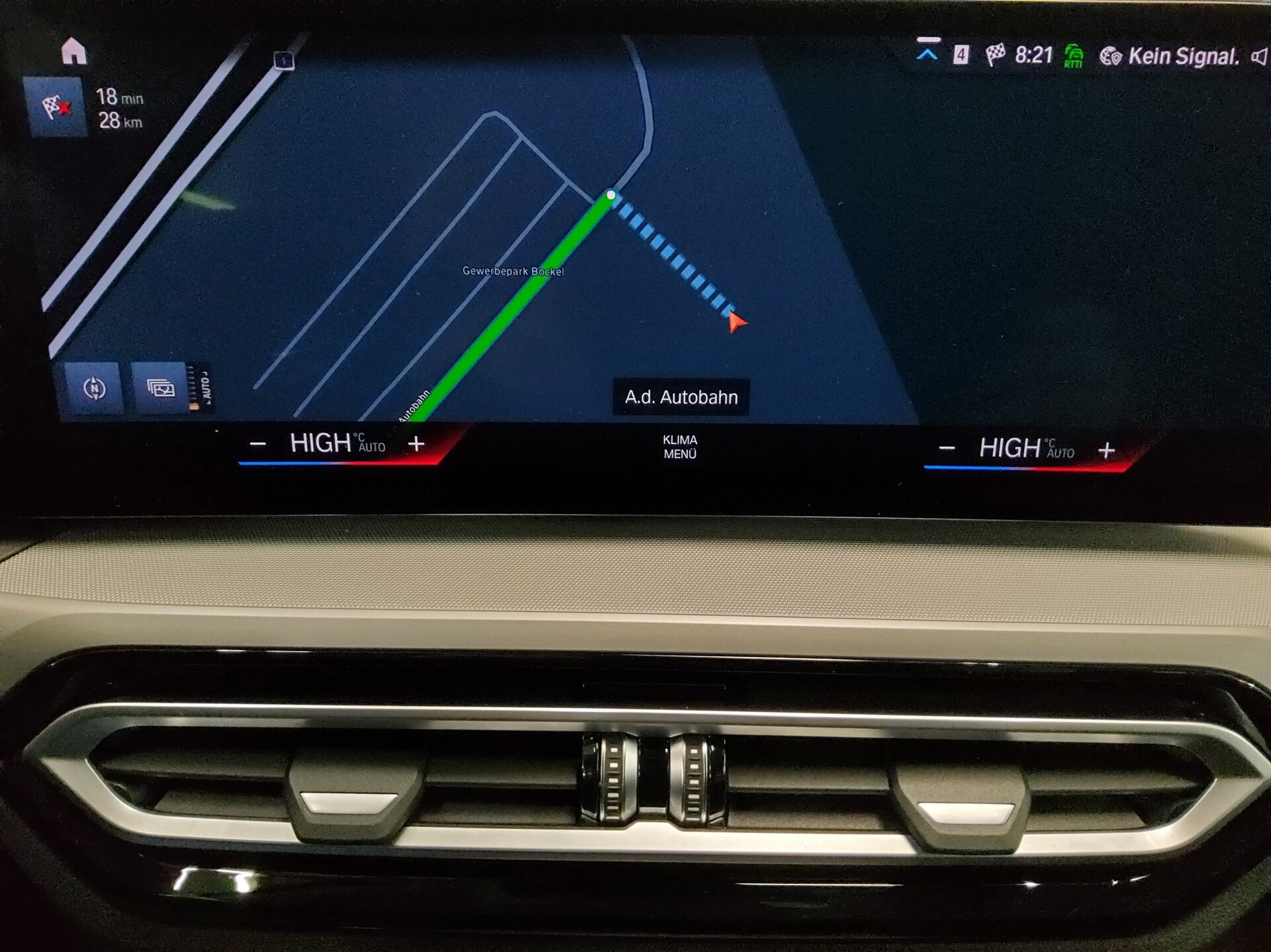 BMW 330dA Touring xDr T-Leder Navi LED Widescreen 7