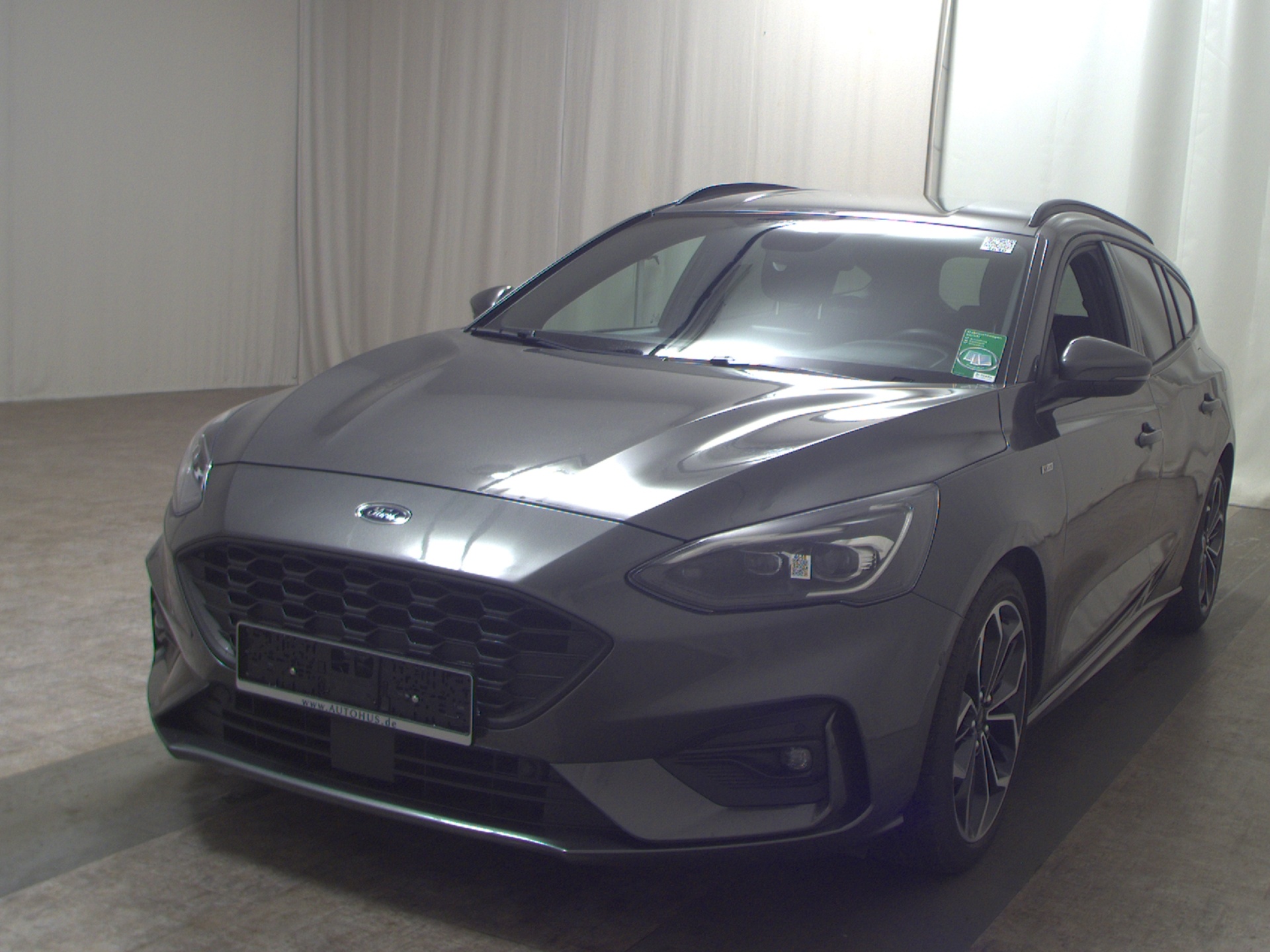 Ford Focus Turnier 1.5 EB ST-Line X Navi DC LED RFK 2