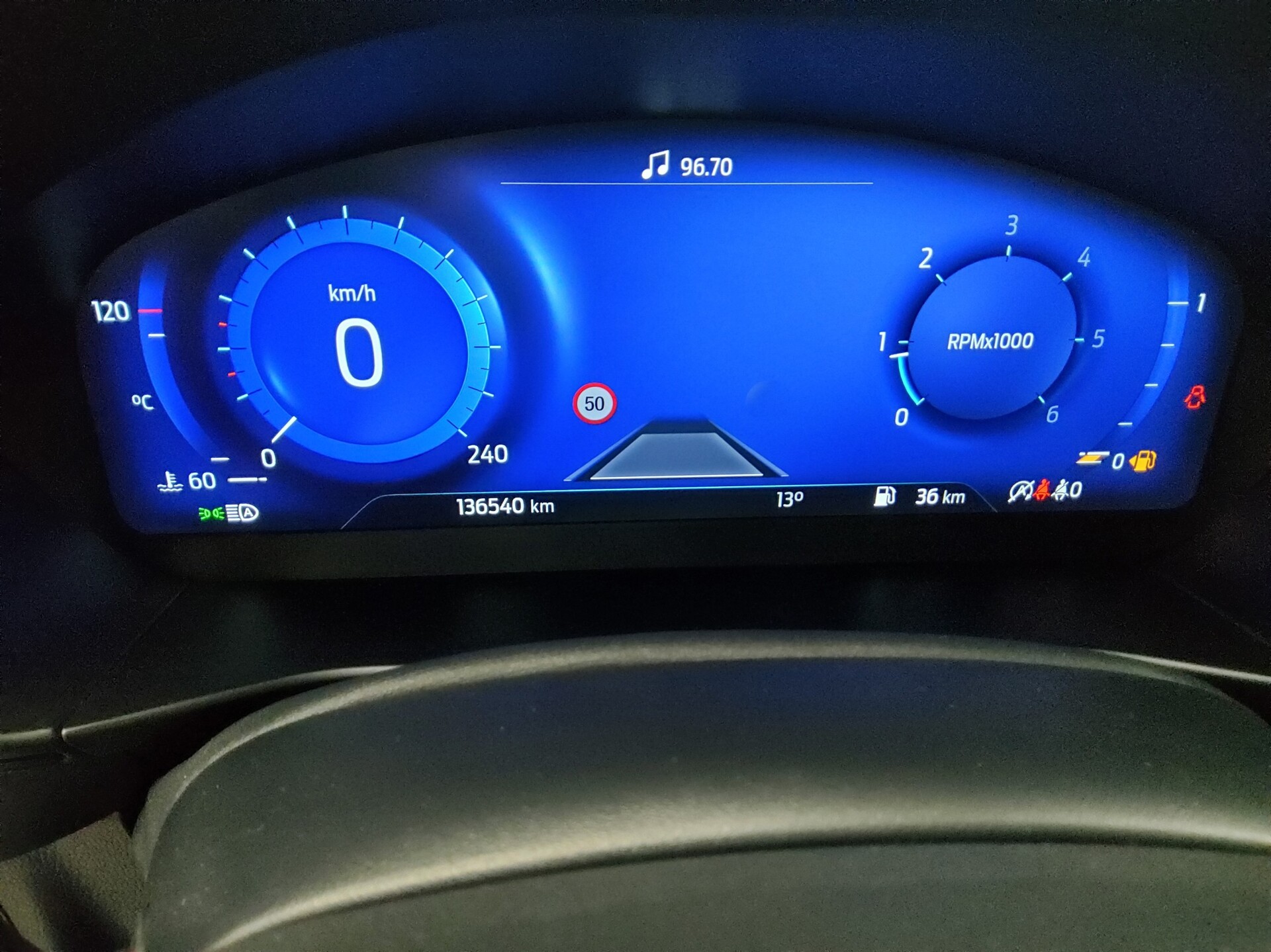 Ford Focus Turnier 1.5 EB ST-Line X Navi DC LED RFK 8